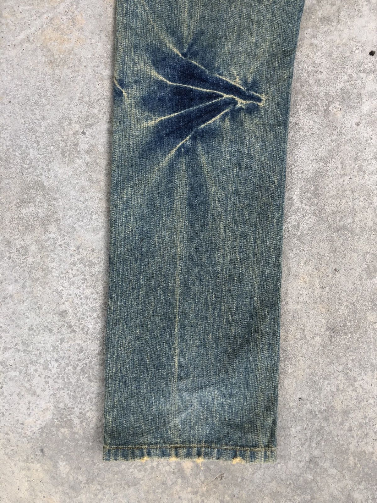 Japanese Brand Japanese Loma Mud Wash Distressed Jeans Spellout Punk Style Size US 32 / EU 48 - 13 Thumbnail