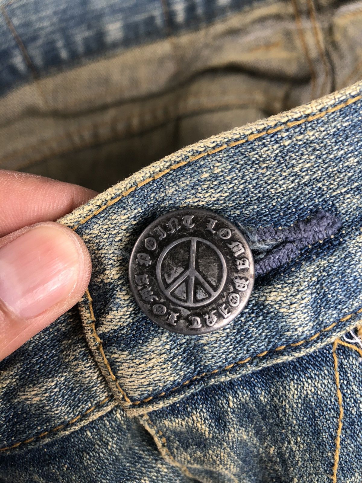Japanese Brand Japanese Loma Mud Wash Distressed Jeans Spellout Punk Style Size US 32 / EU 48 - 19 Thumbnail