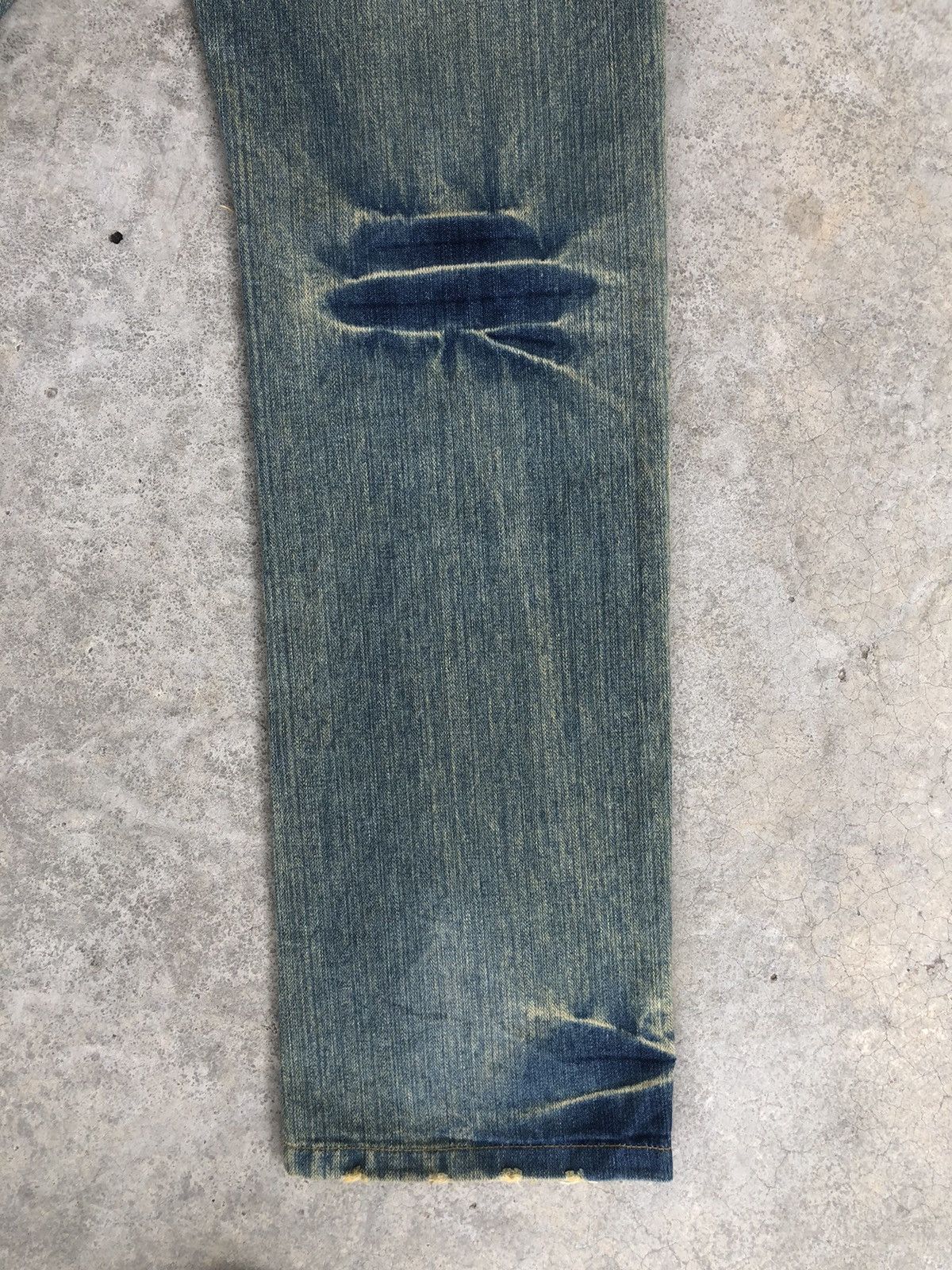 Japanese Brand Japanese Loma Mud Wash Distressed Jeans Spellout Punk Style Size US 32 / EU 48 - 14 Thumbnail