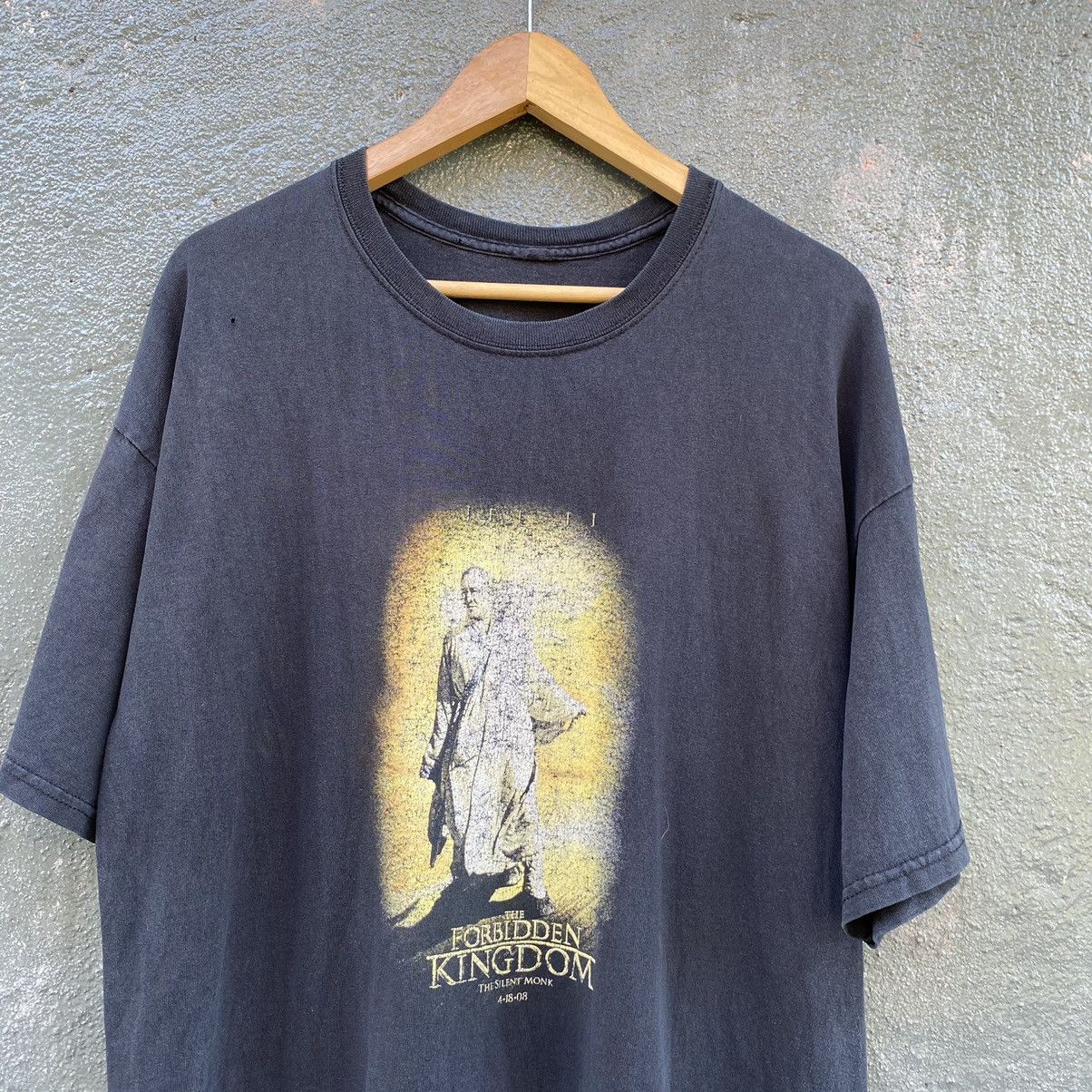 Vintage Thrashed Faded Vintage Jet Li The Forbidden Kingdom Tee Size US XL / EU 56 / 4 - 2 Thumbnail