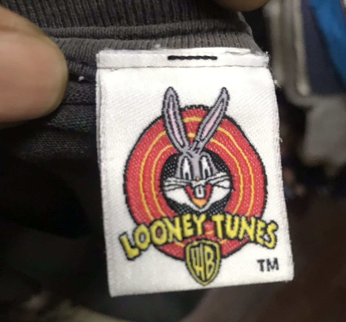 Cartoon Network × Vintage × Warner Bros Vintage Tasmania looney tunes bigprint tee Size US M / EU 48-50 / 2 - 3 Thumbnail