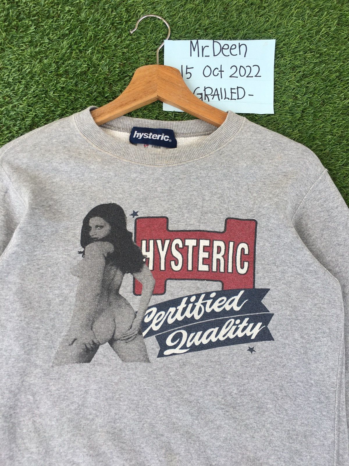 Hysteric Glamour Rare Vintage Hysteric Glamour Certified Quality Sweater Size US S / EU 44-46 / 1 - 1 Thumbnail