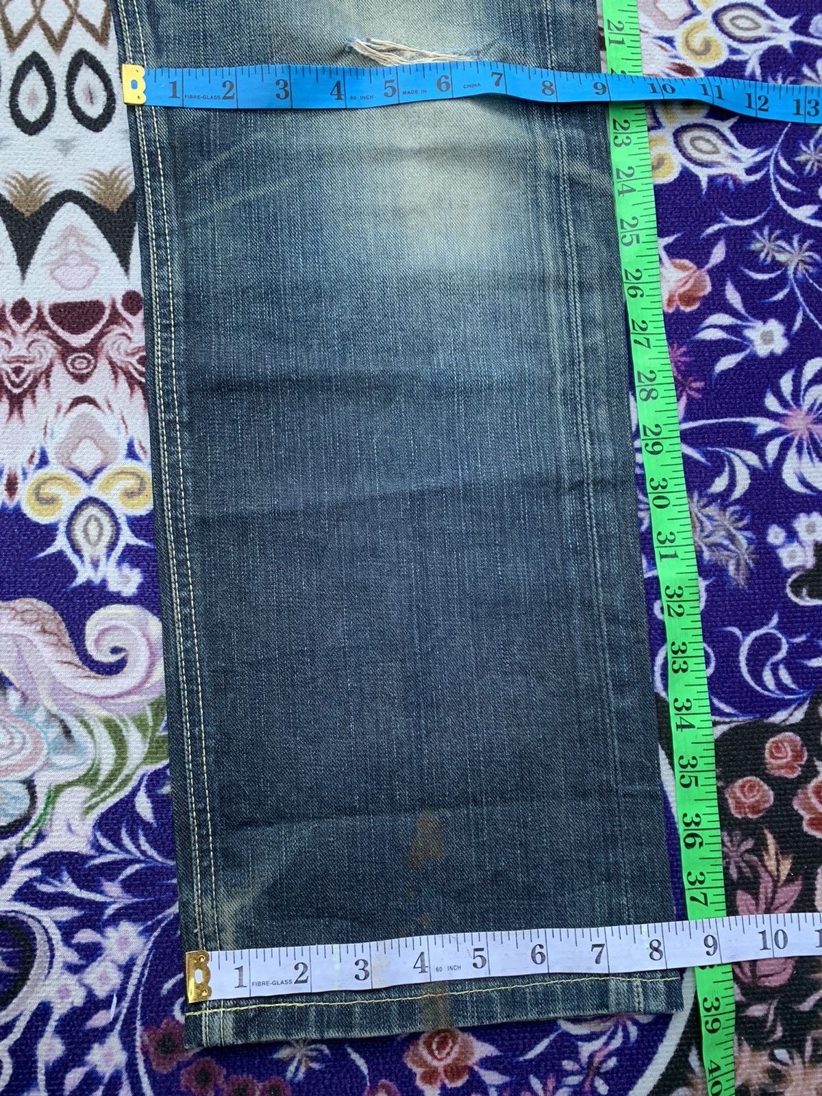 Lee Lee Riders Golden Label Distressed Denim Size US 33 - 14 Thumbnail