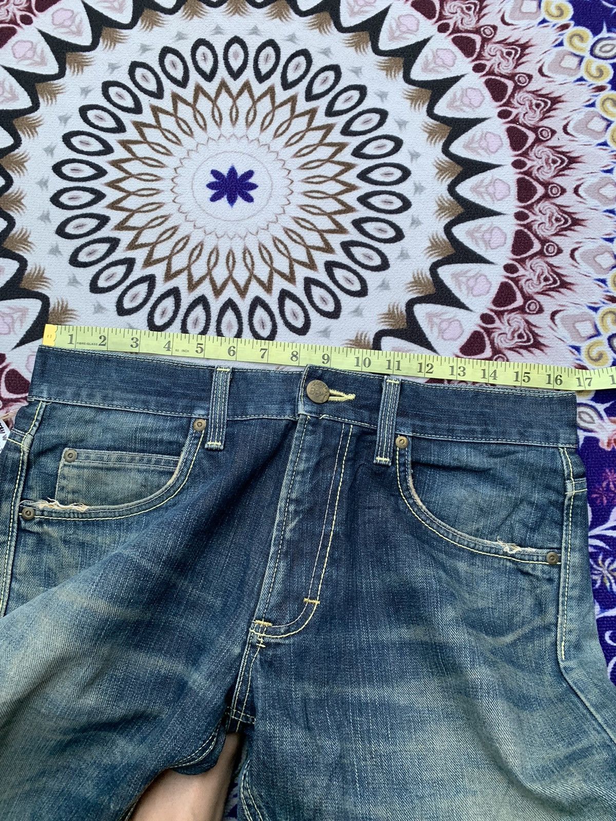 Lee Lee Riders Golden Label Distressed Denim Size US 33 - 12 Thumbnail
