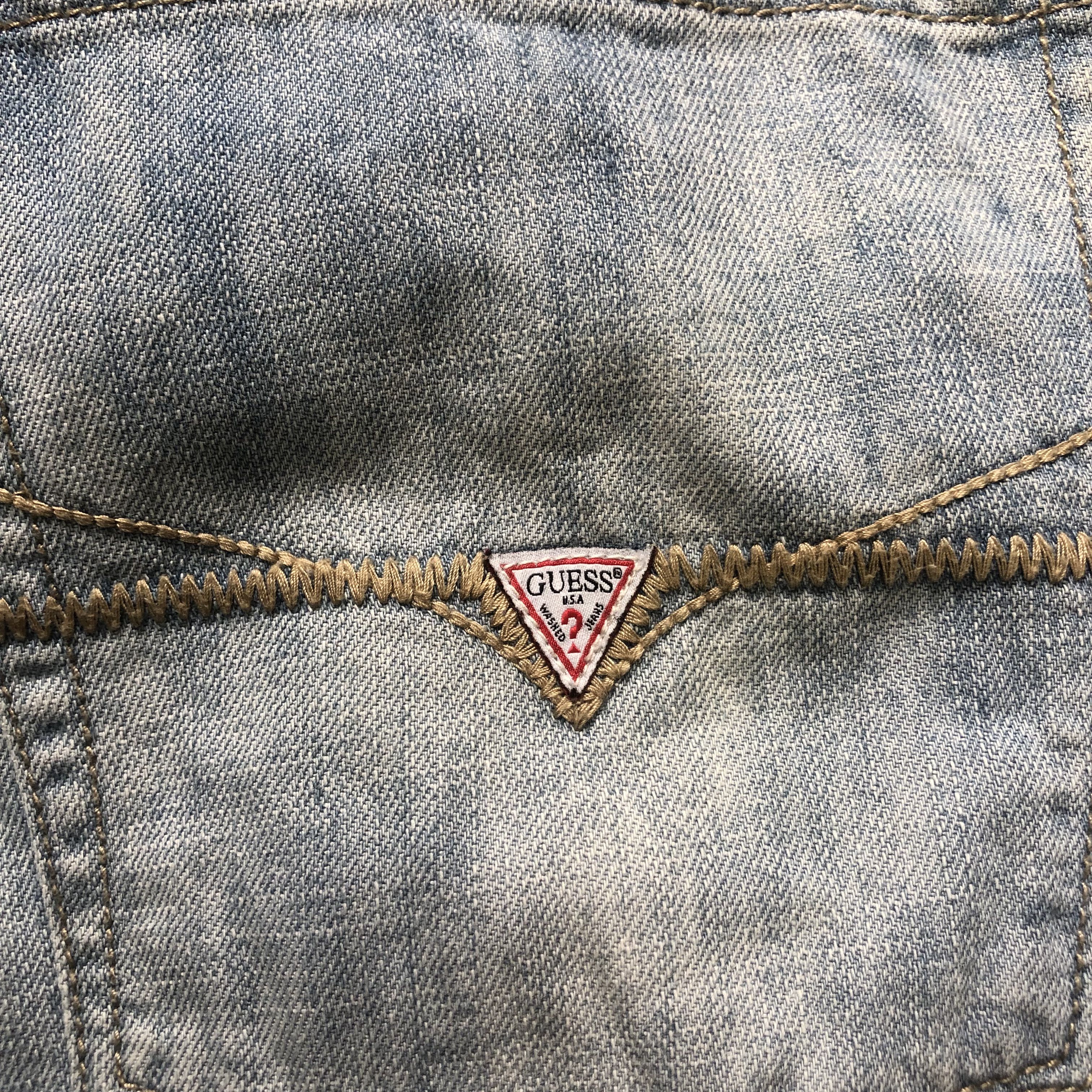 Guess GUESS SLIM STRAIGHT LIGHT WASH DENIM PANTS #6778-86 Size US 39 - 18 Thumbnail