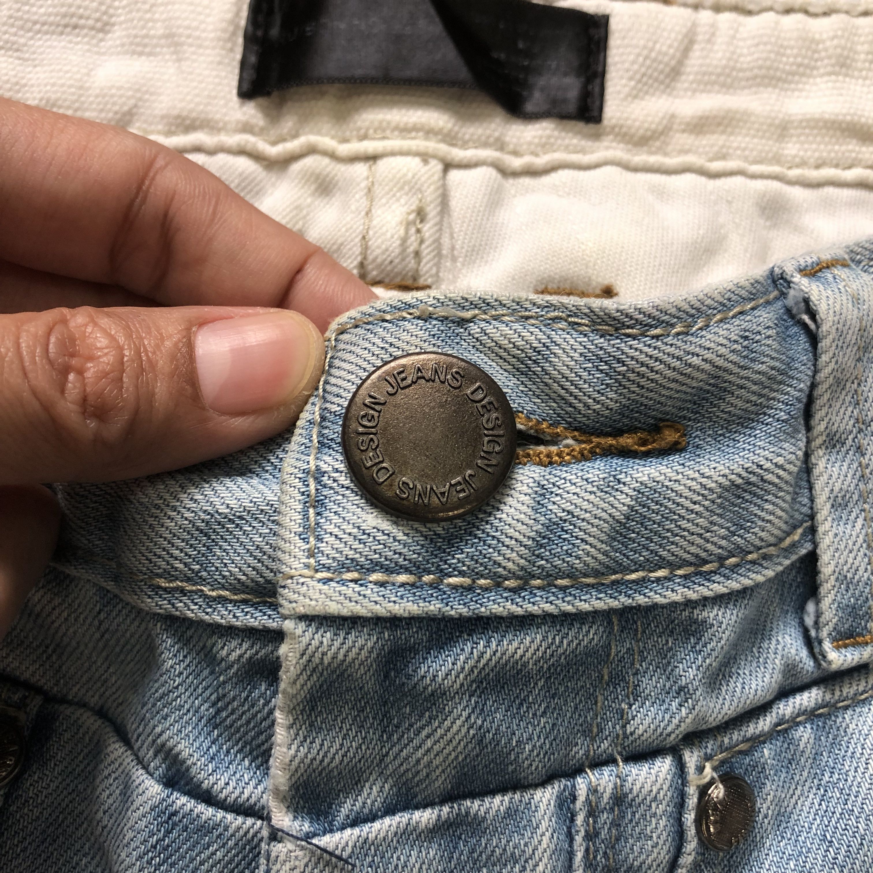 Japanese Brand TRASHED RUBON NO.925 SKINNY FIT LIGHT WASH DENIM #6790-88 Size US 29 - 5 Thumbnail