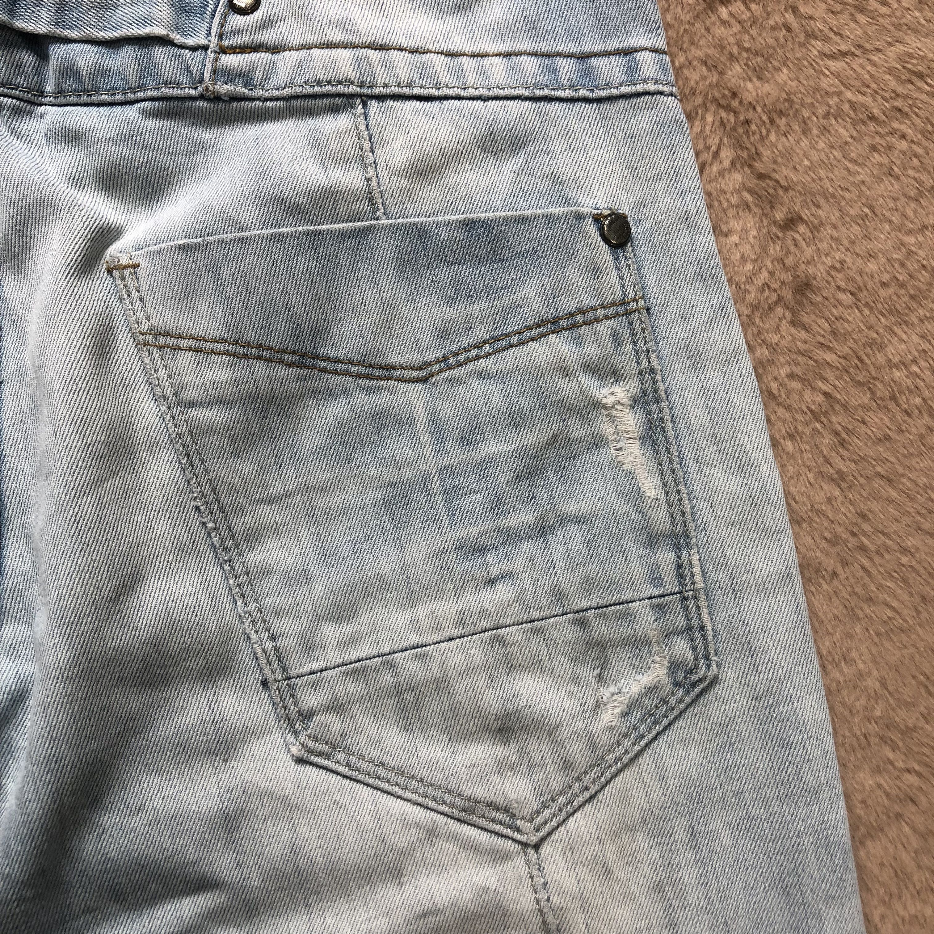 Japanese Brand TRASHED RUBON NO.925 SKINNY FIT LIGHT WASH DENIM #6790-88 Size US 29 - 20 Thumbnail