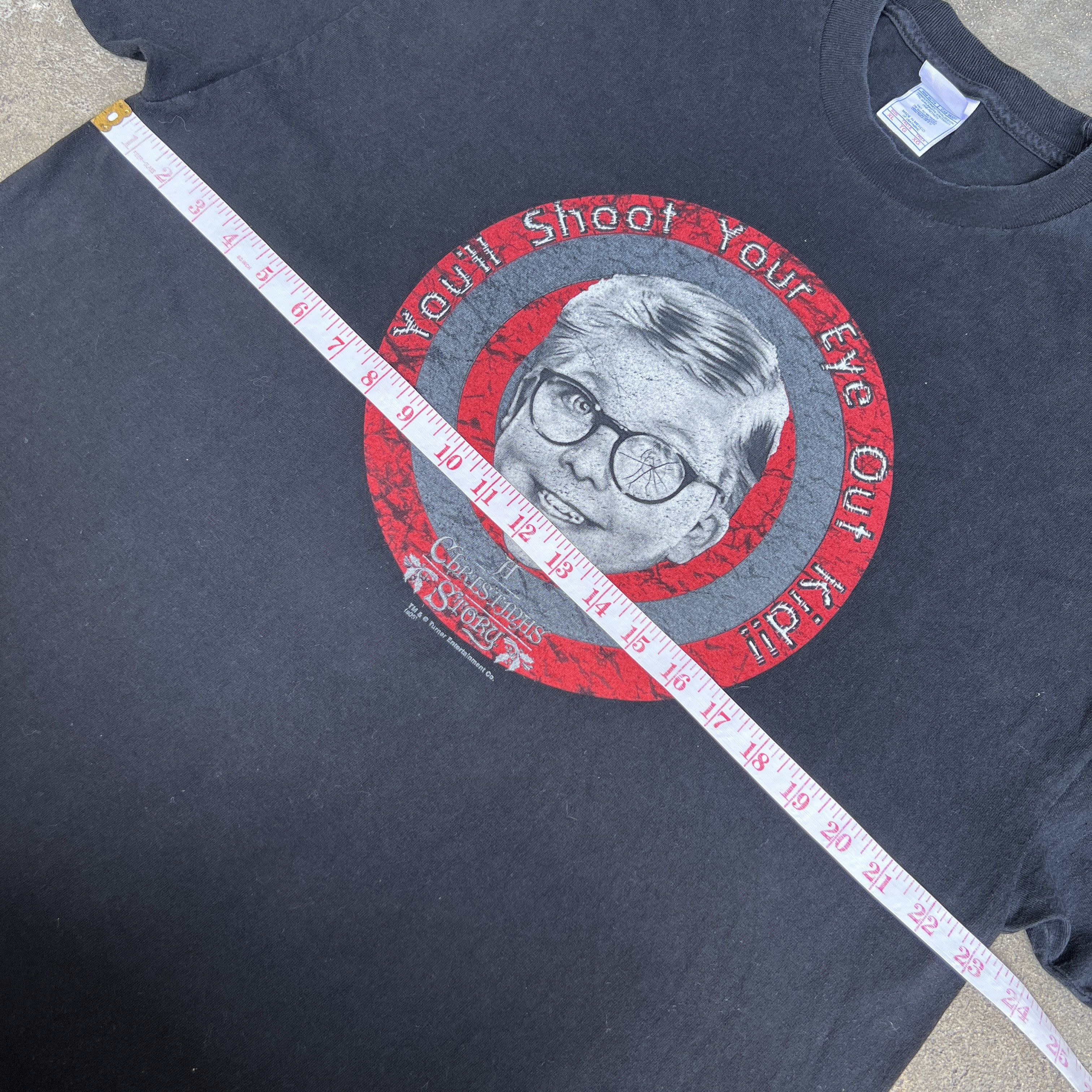 Vintage Vintage Y2K A CHRISTMAS STORY Movie Series Promo Tee Size US XL / EU 56 / 4 - 6 Thumbnail