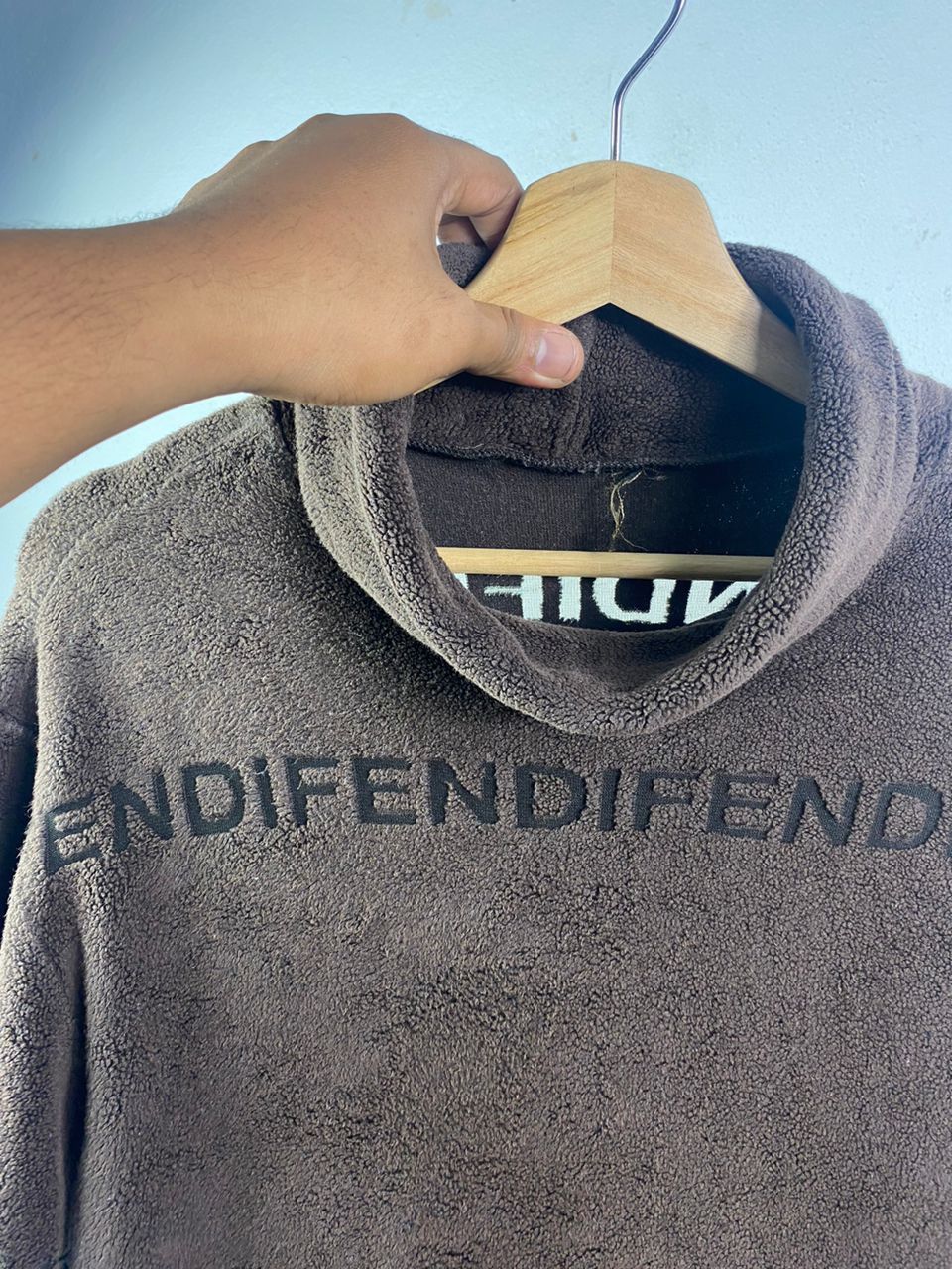 Fendi × Vintage Fendi Fleece Pullover Brown Spell Out Logo Size XS / US 0-2 / IT 36-38 - 1 Thumbnail