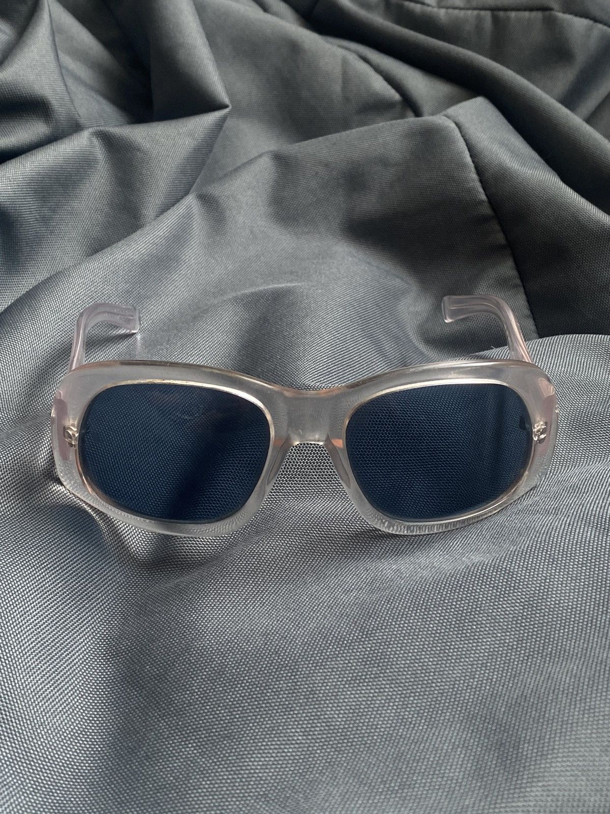 Valentino × Vintage Valentino Vintage Women’s Sunglasses Size ONE SIZE - 4 Thumbnail