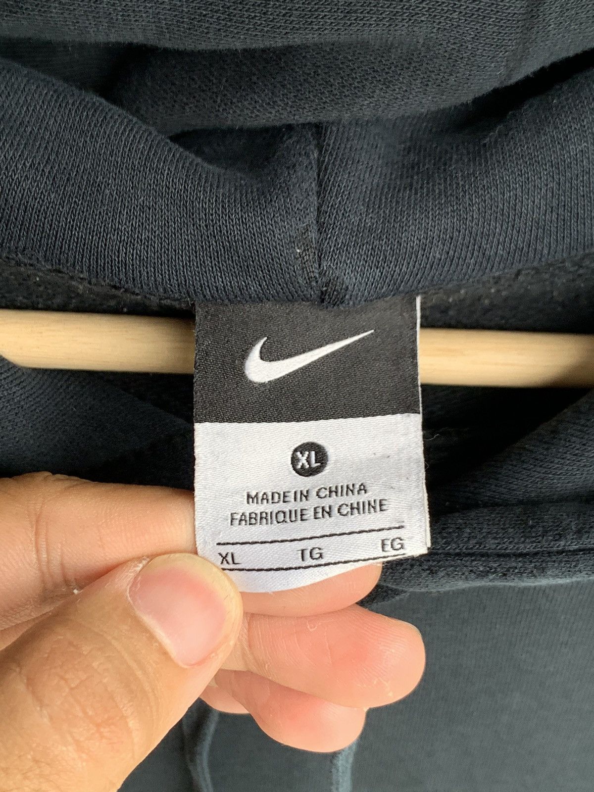 Nike Vintage Y2K Distressed Nike Attack! Pullover Hoodie Size US XL / EU 56 / 4 - 6 Thumbnail