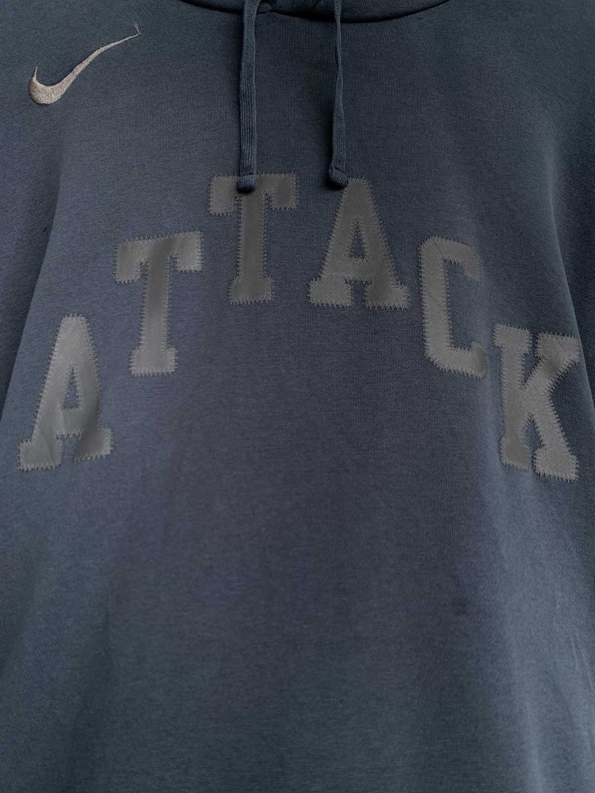 Nike Vintage Y2K Distressed Nike Attack! Pullover Hoodie Size US XL / EU 56 / 4 - 3 Thumbnail