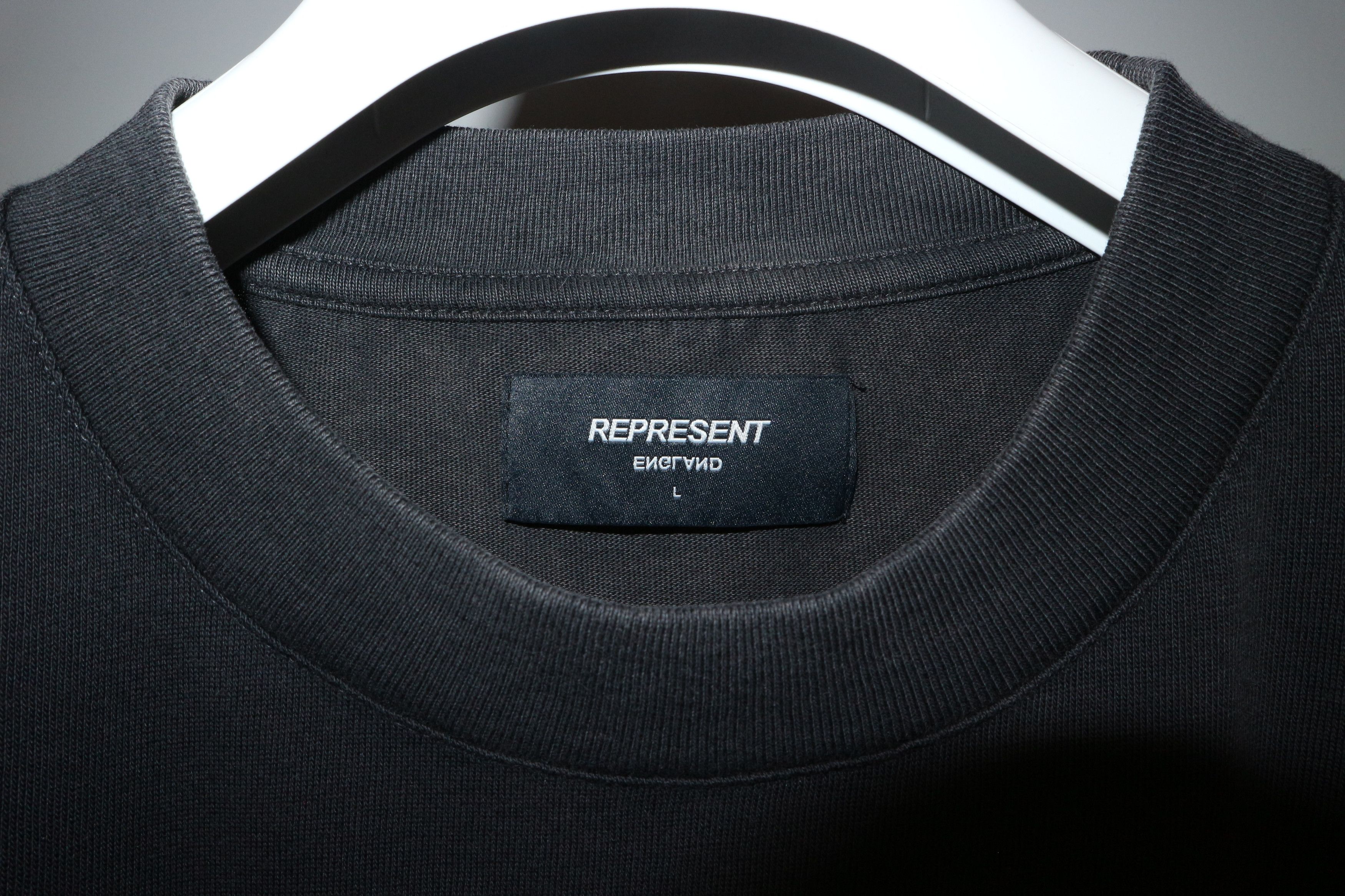 Represent Clo. *Brand new* Hell raiser t-shirt Size US L / EU 52-54 / 3 - 4 Thumbnail
