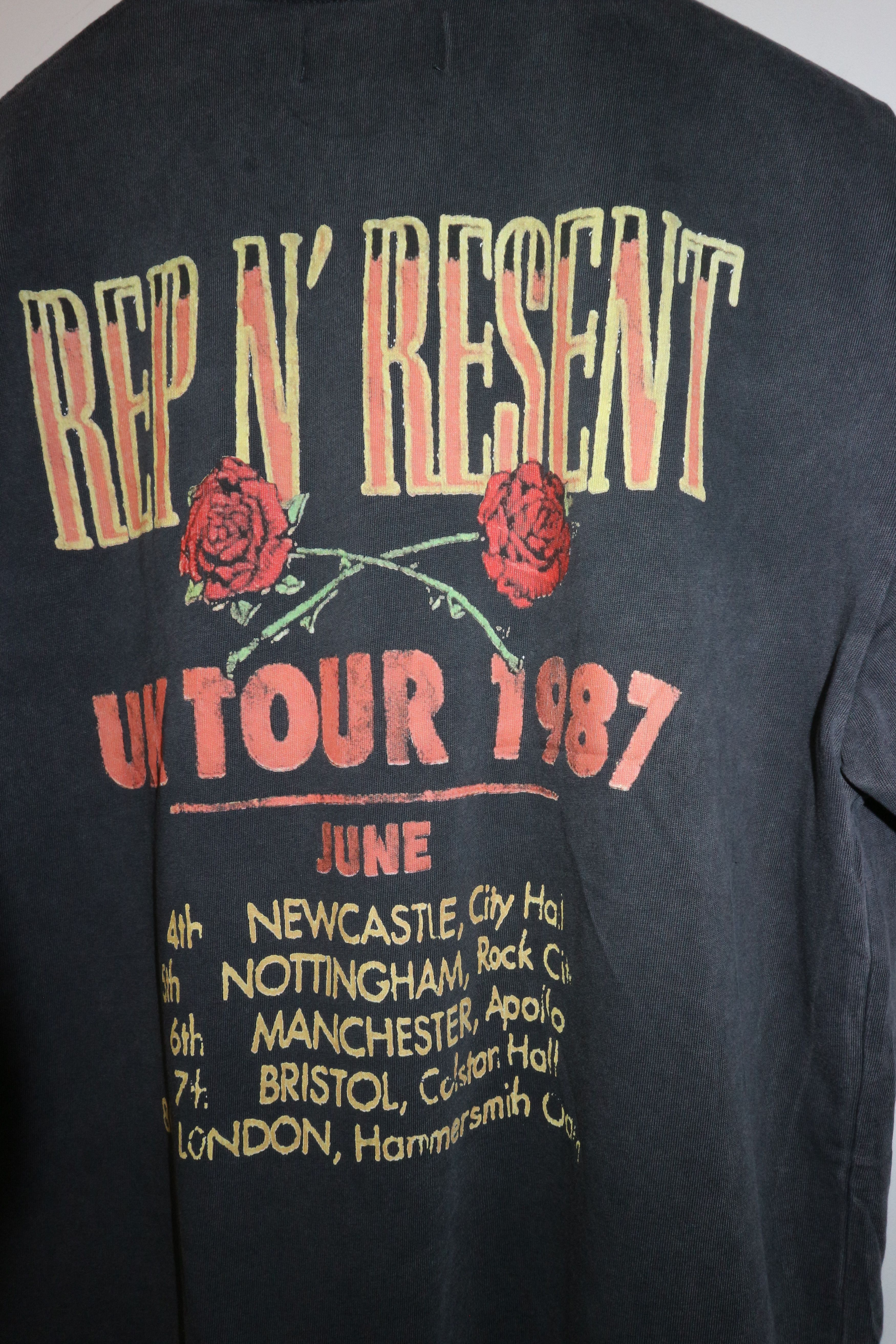 Represent Clo. UK TOUR 1987 TSHIRT Size US L / EU 52-54 / 3 - 9 Thumbnail