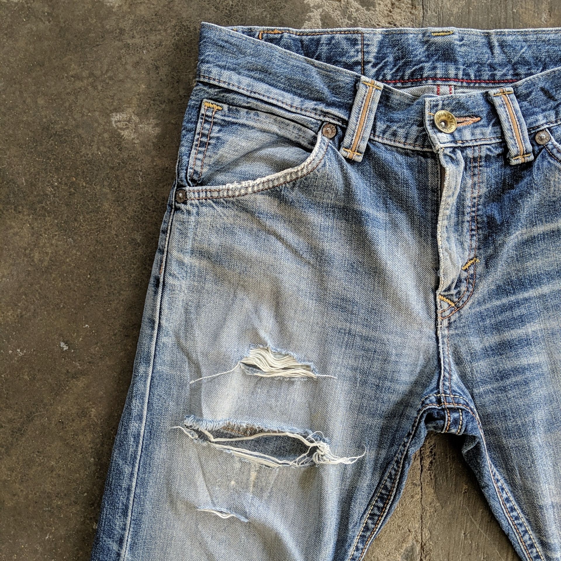 Edwin × Jean × Vintage Vintage Edwin Distressed Faded Denim Jeans Pants Size US 33 - 3 Thumbnail