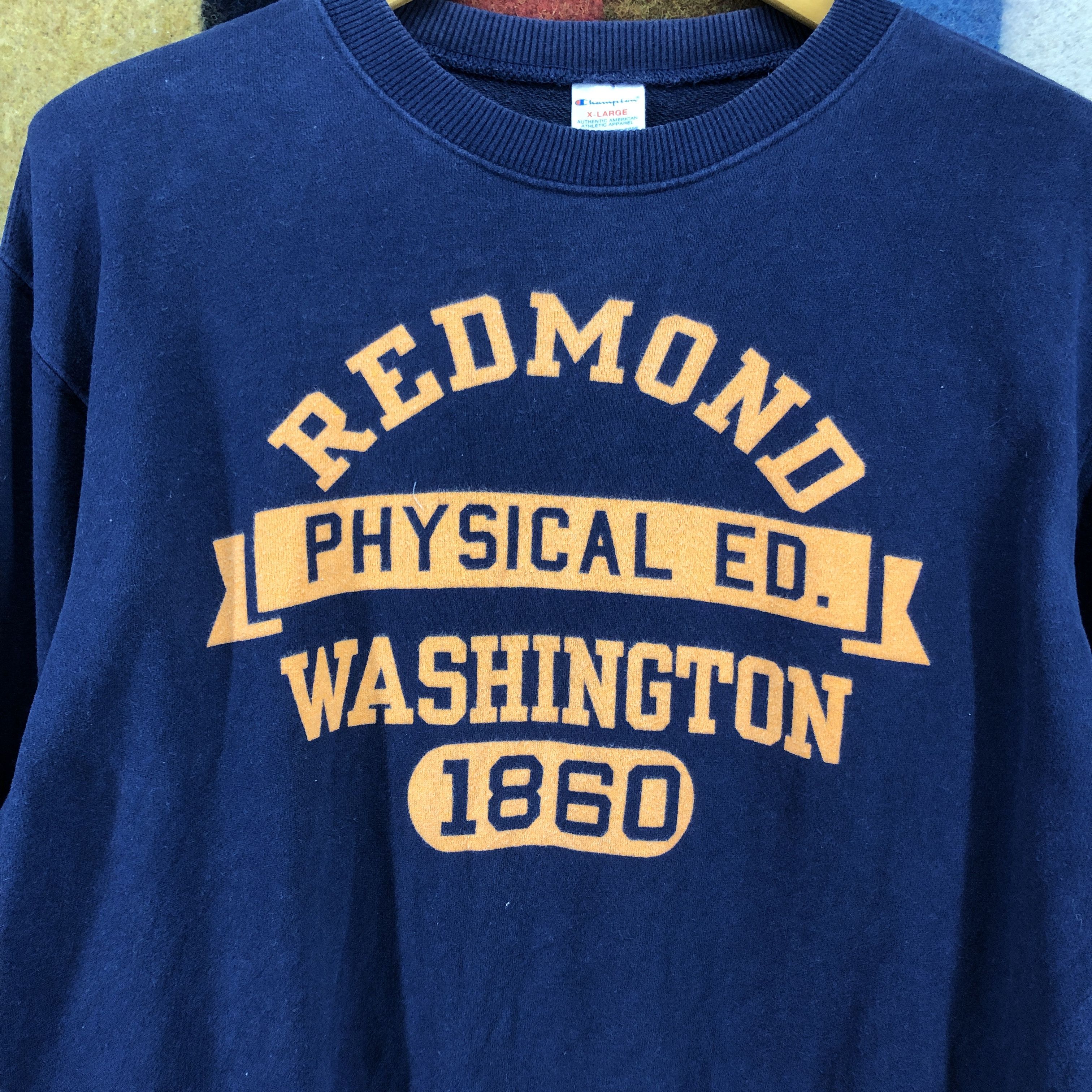 Champion CHAMPION Redmond Physical Ed. Washington Sweatshirt #0666/AC Size US L / EU 52-54 / 3 - 3 Thumbnail