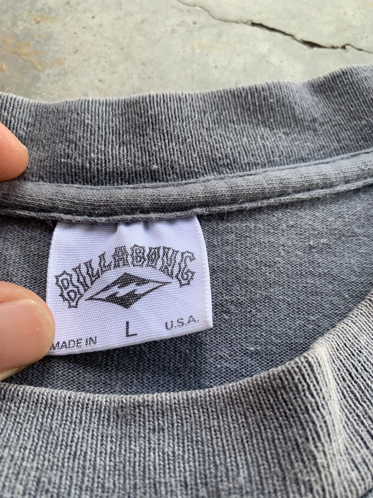 Billabong Vintage Thrashed Sun Faded Billabong Australia Surfboard Tee Size US L / EU 52-54 / 3 - 7 Thumbnail