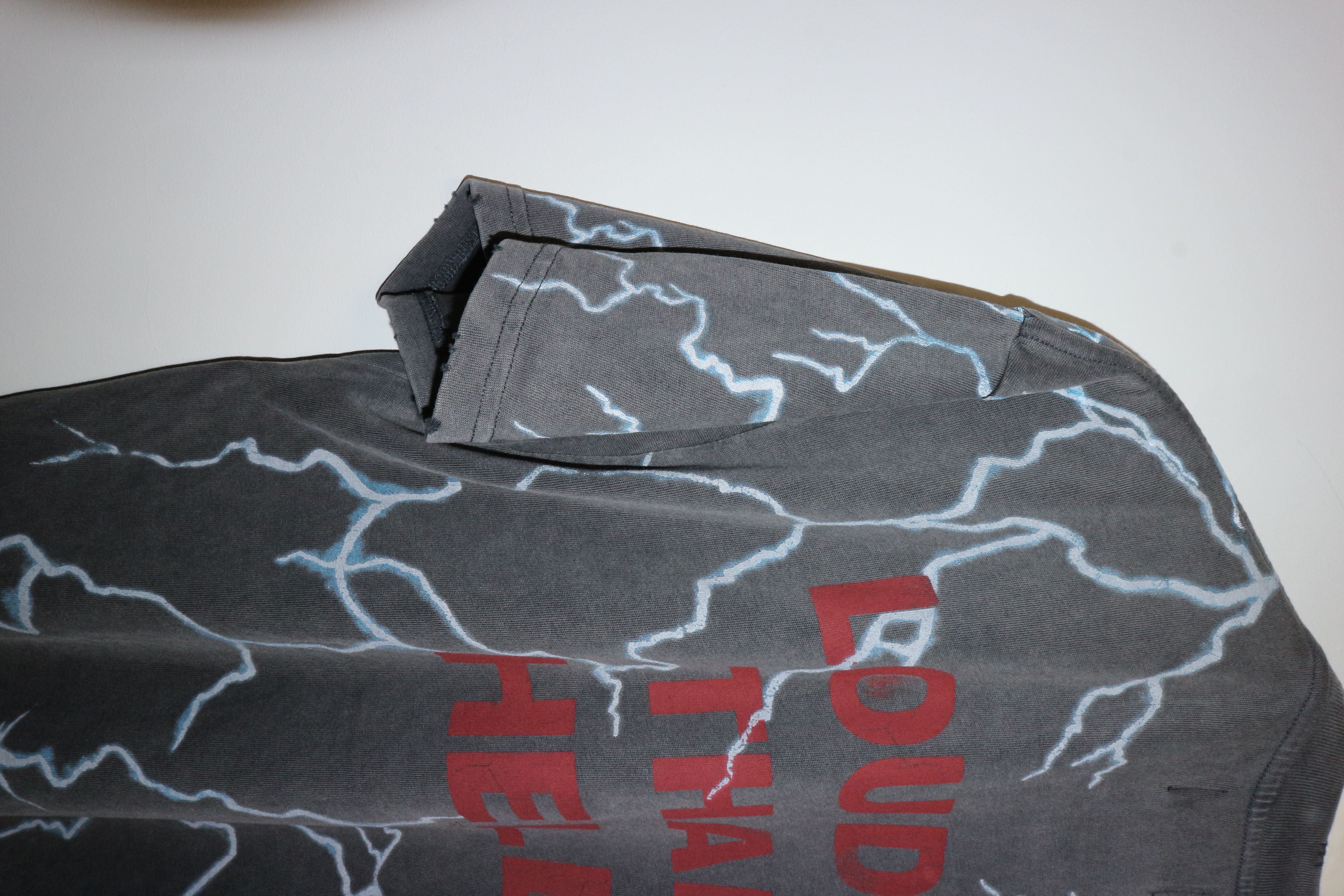 Represent Clo. Louder than hell t-shirt Size US XS / EU 42 / 0 - 10 Thumbnail