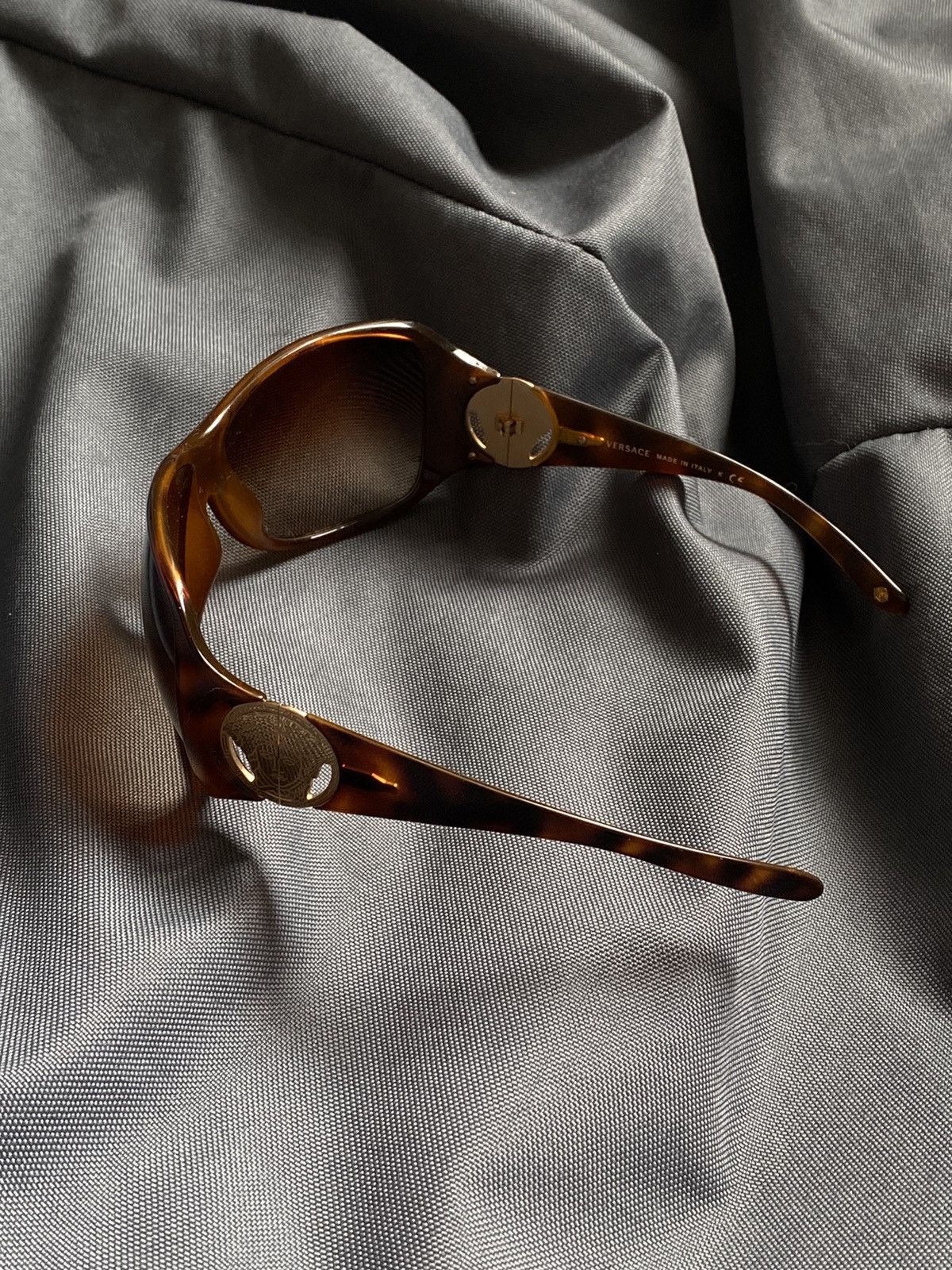 Versace Vintage Versace mod. 4134 sunglasses Size ONE SIZE - 6 Thumbnail