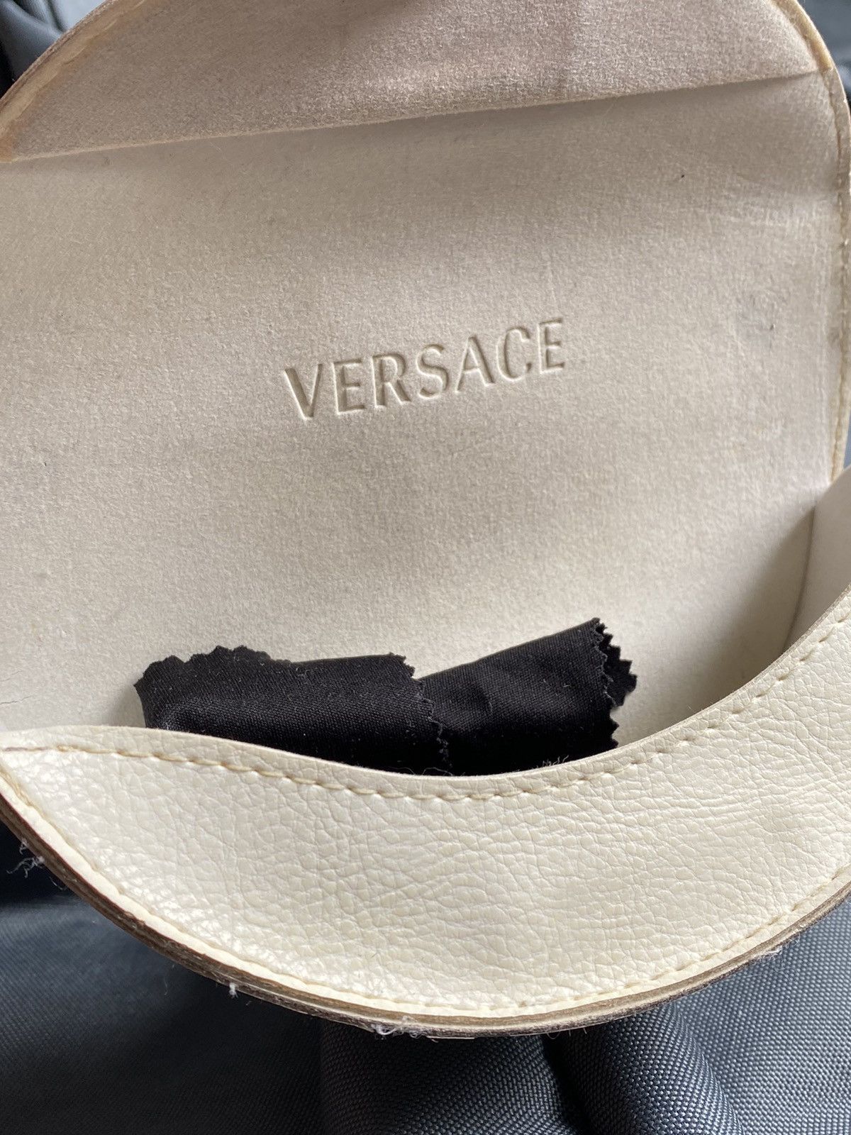 Versace Vintage Versace mod. 4134 sunglasses Size ONE SIZE - 8 Thumbnail