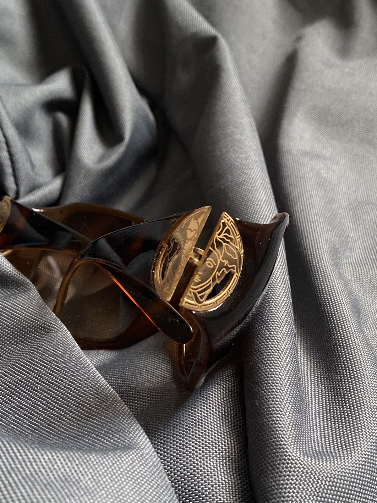 Versace Vintage Versace mod. 4134 sunglasses Size ONE SIZE - 19 Thumbnail