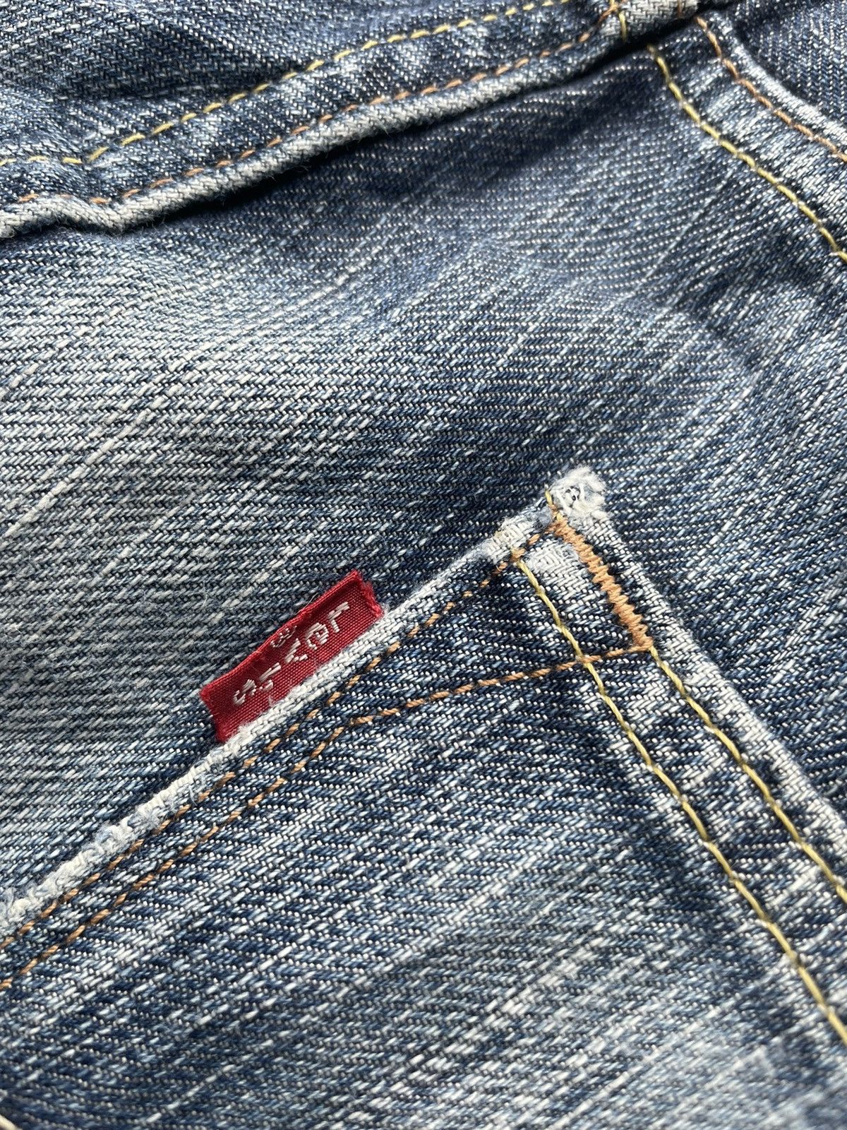 Levi's Levis 504 2008 Vietnam Aging Faded Wash Size US 30 / EU 46 - 14 Thumbnail