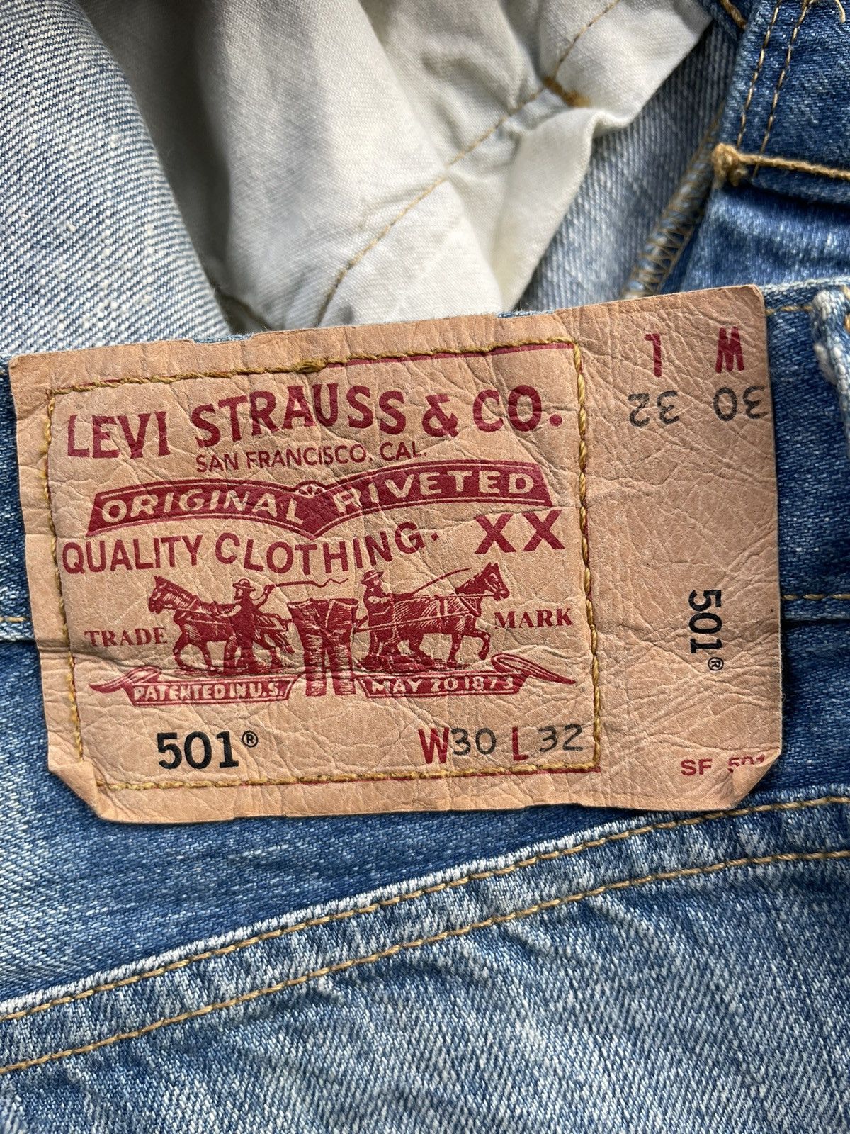Levi's Levis 501 e Distresed Denim Size US 31 - 11 Thumbnail