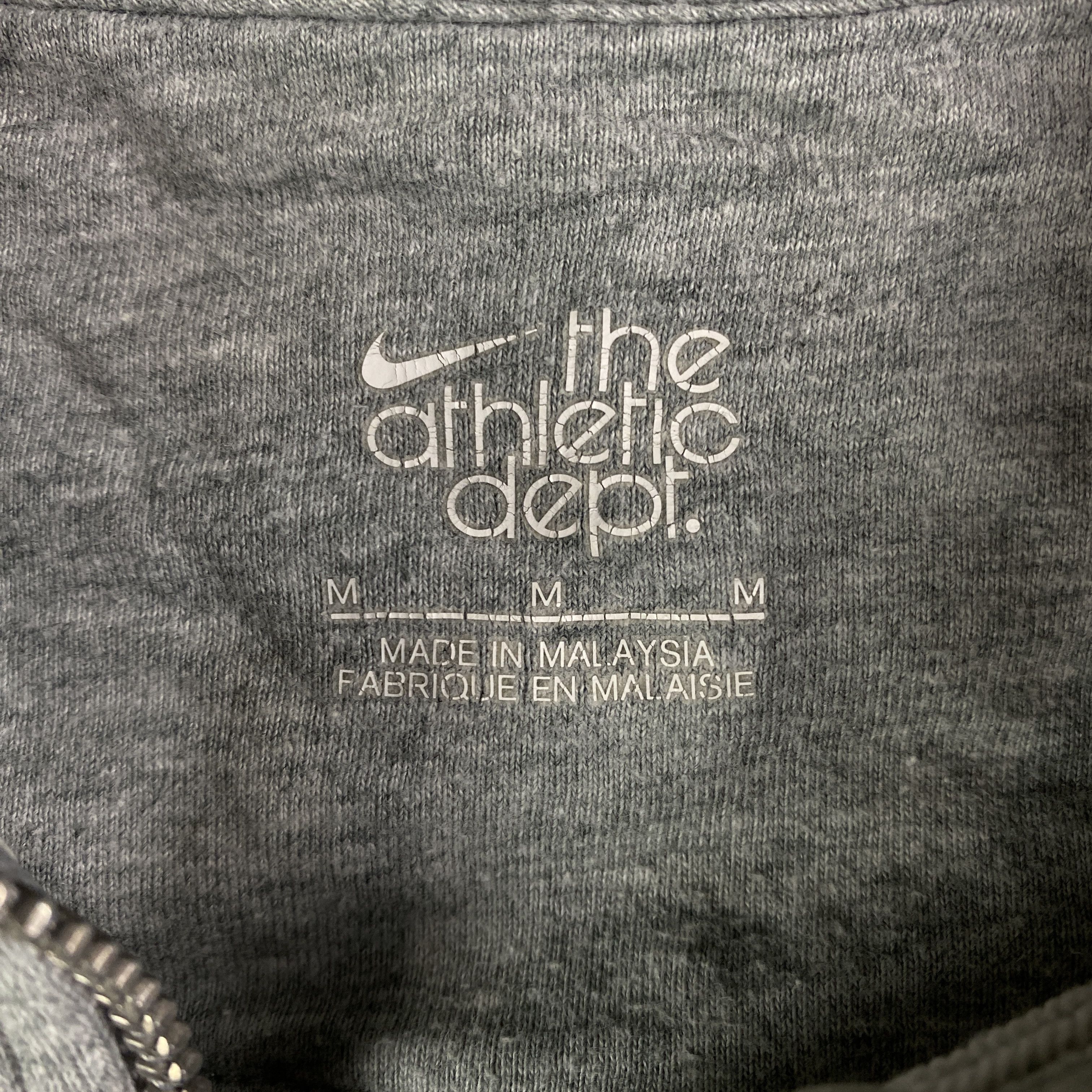 Nike × Vintage Men’s Hoodie Full Zip Nike Vintage Size M Size US M / EU 48-50 / 2 - 5 Thumbnail