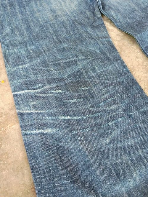 Levi's Vintage Levi's 501 Distressed Jeans 33x33 Size US 33 - 4 Thumbnail