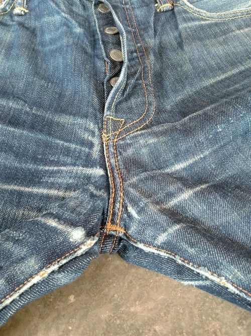 Levi's Vintage Levi's 501 Distressed Jeans 33x33 Size US 33 - 7 Thumbnail
