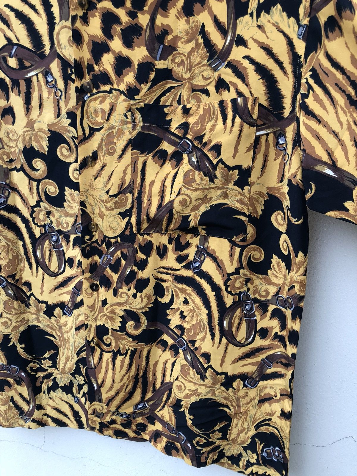 Vintage Vintage Japanese Made FARNESE Long Sleeve Baroque Shirt Size US L / EU 52-54 / 3 - 8 Thumbnail