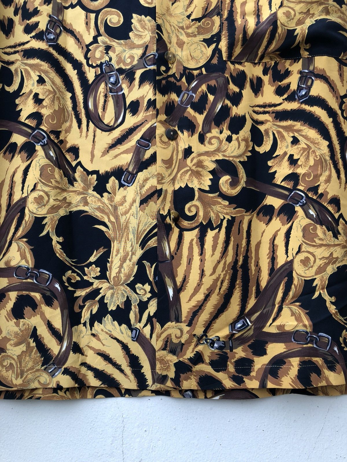 Vintage Vintage Japanese Made FARNESE Long Sleeve Baroque Shirt Size US L / EU 52-54 / 3 - 13 Thumbnail