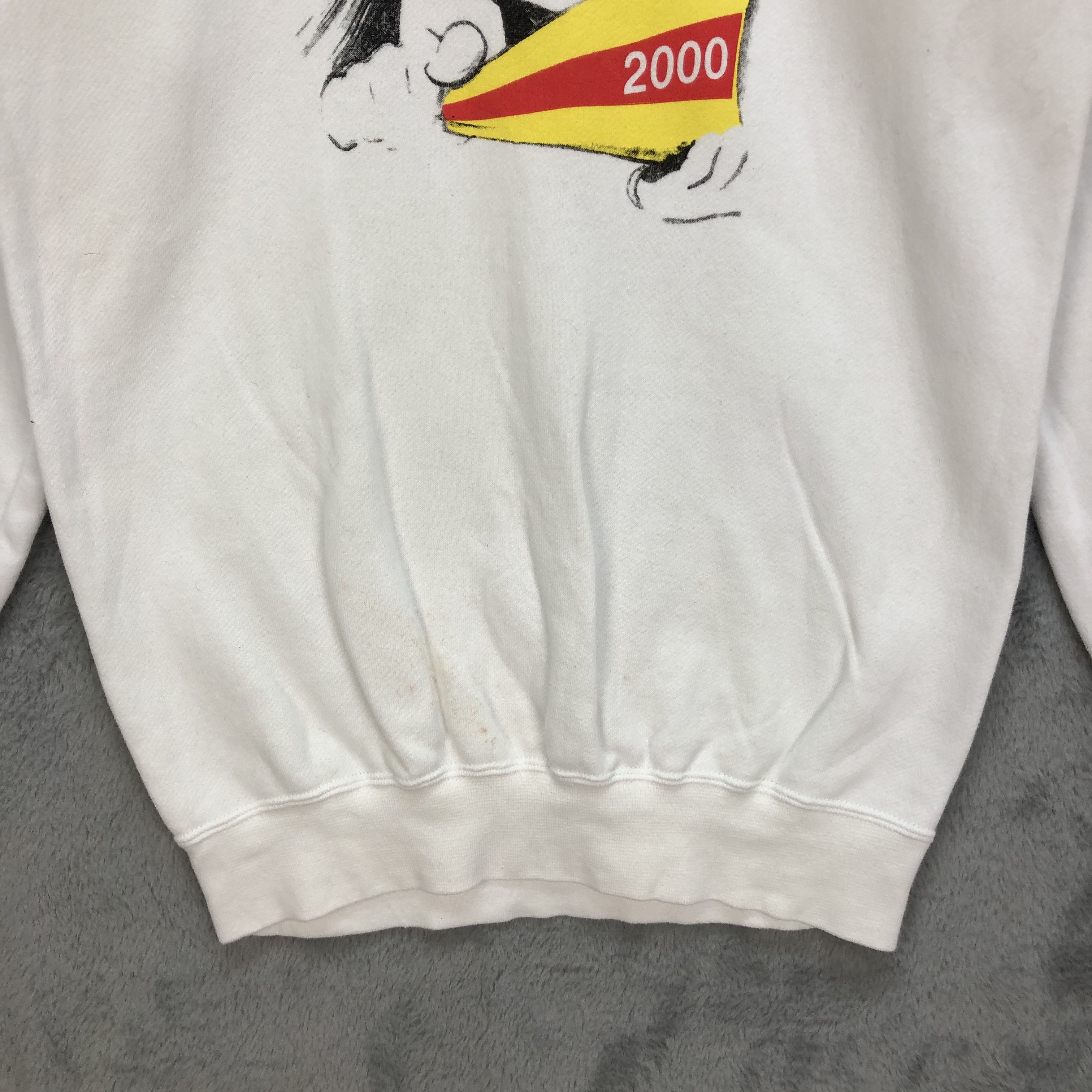 Japanese Brand Vintage Y2K Graphic Printed Sweatshirts #6040-218 Size US S / EU 44-46 / 1 - 5 Thumbnail