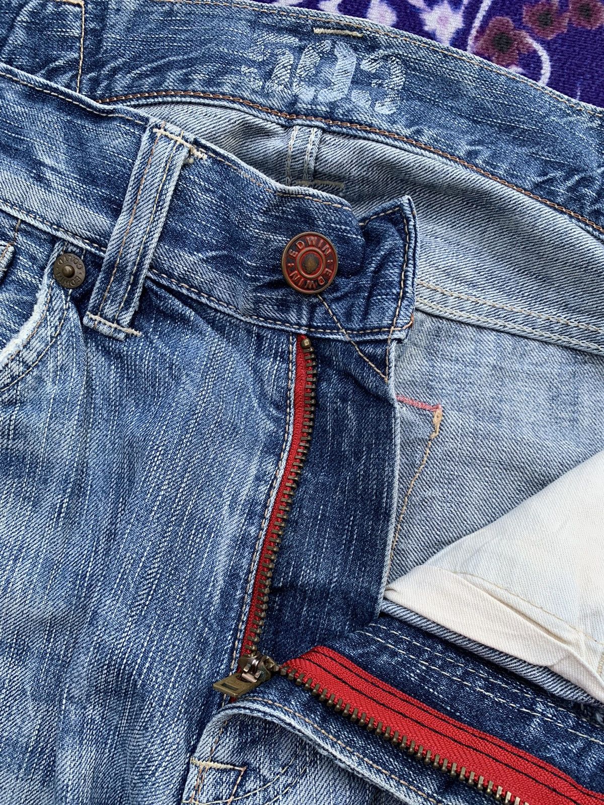 Edwin Vintage Edwin 503 Distressed Denim Size US 35 - 3 Thumbnail