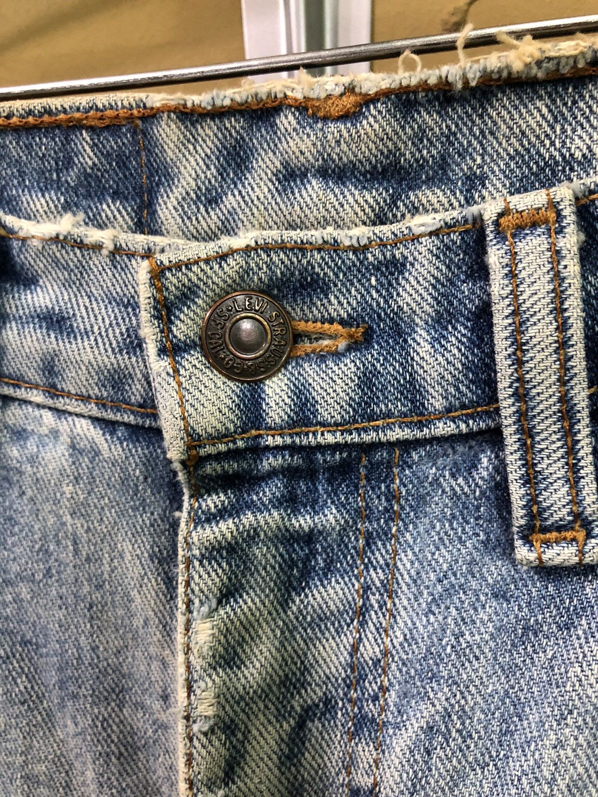 Levi's Vintage Levis 505 Custom Patchwork Distressed Denim Jeans Size US 32 / EU 48 - 7 Thumbnail
