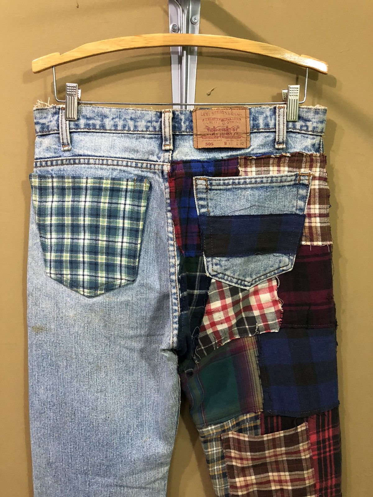 Levi's Vintage Levis 505 Custom Patchwork Distressed Denim Jeans Size US 32 / EU 48 - 3 Thumbnail