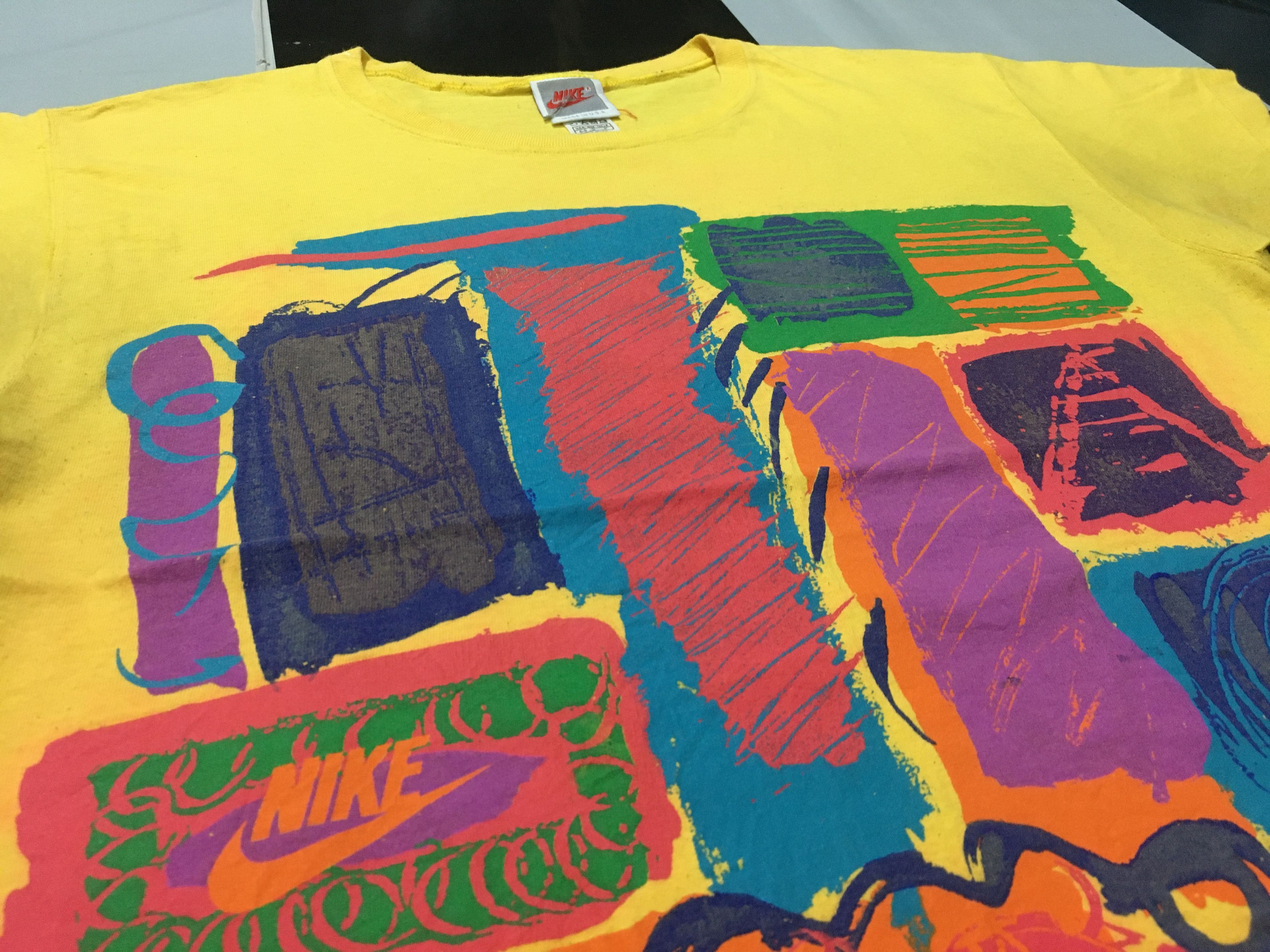 Nike × Vintage Vintage Nike Shirt 90s Art Graphic Single stitch Size US M / EU 48-50 / 2 - 3 Thumbnail