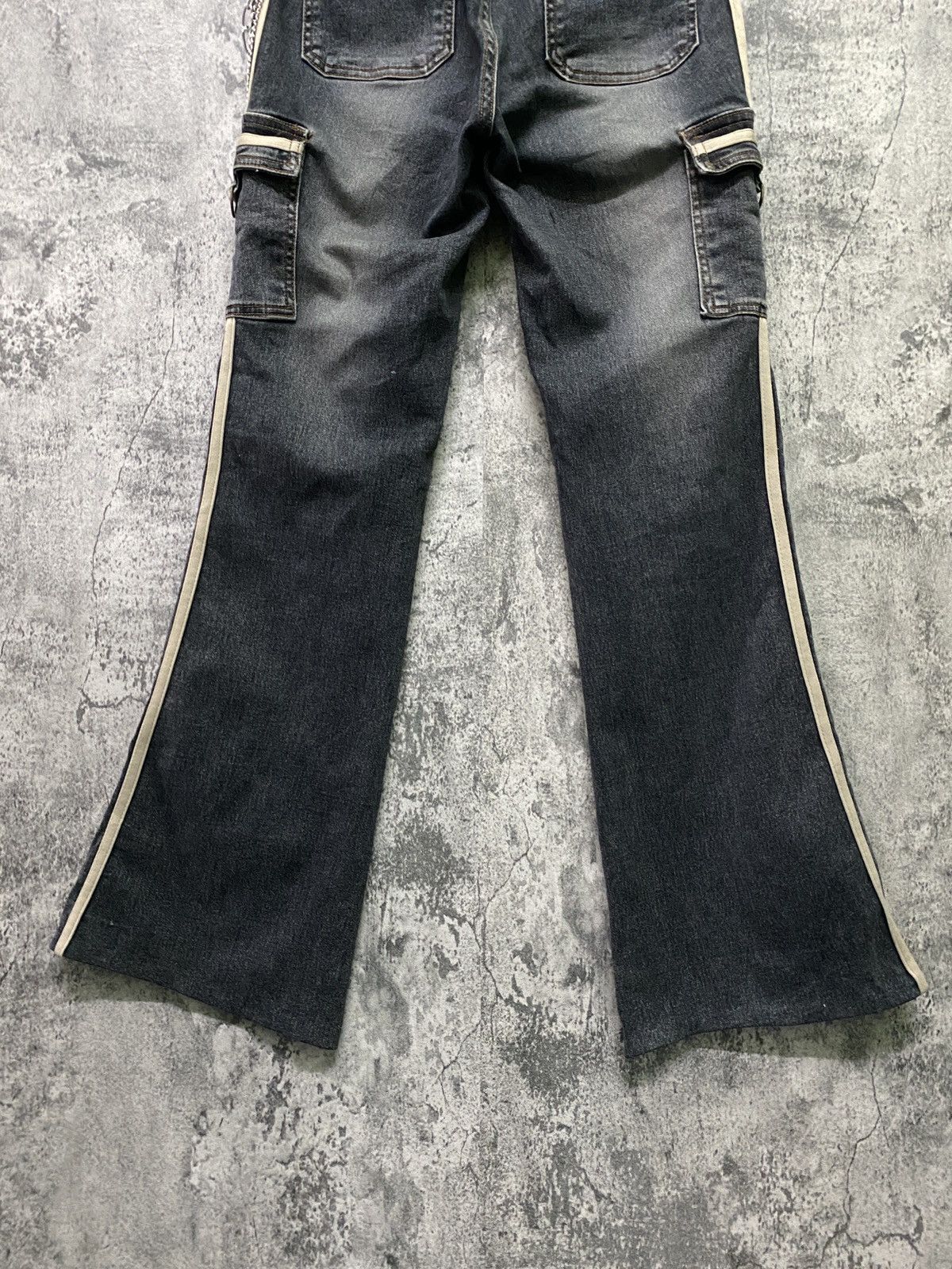 Designer × Japanese Brand Japanese Brand LA TOOKN Multipocket Low Waist Cargo Denim Size US 27 - 13 Thumbnail