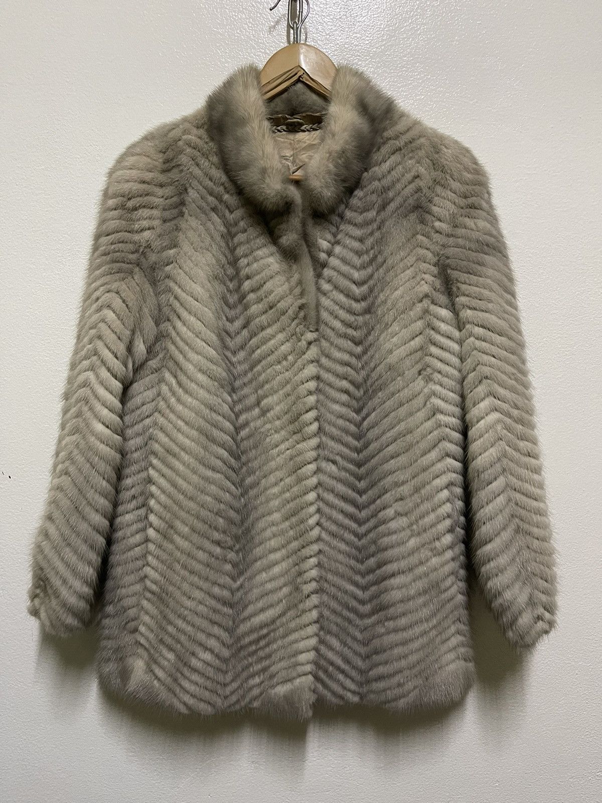 Other Vintage Fur Jacket Size S / US 4 / IT 40 - 1 Thumbnail