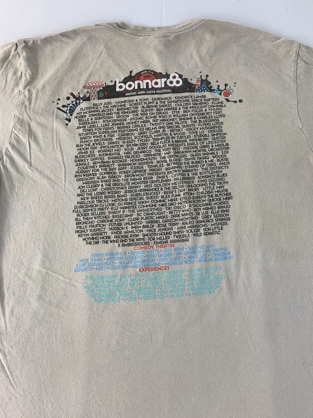Vintage Bonnaroo Music And Art Festival Tour 2014 Band List Up Tee Size US M / EU 48-50 / 2 - 3 Thumbnail