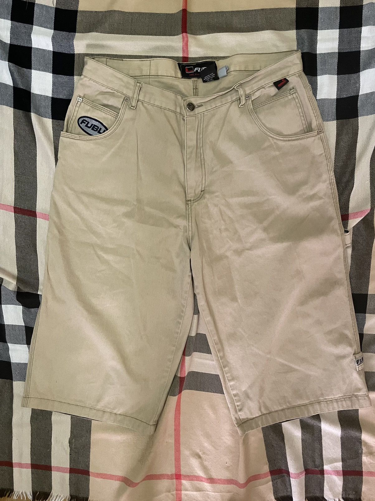 Fubu Vintage Fubu shorts 90s Size US 38 / EU 54 - 2 Thumbnail