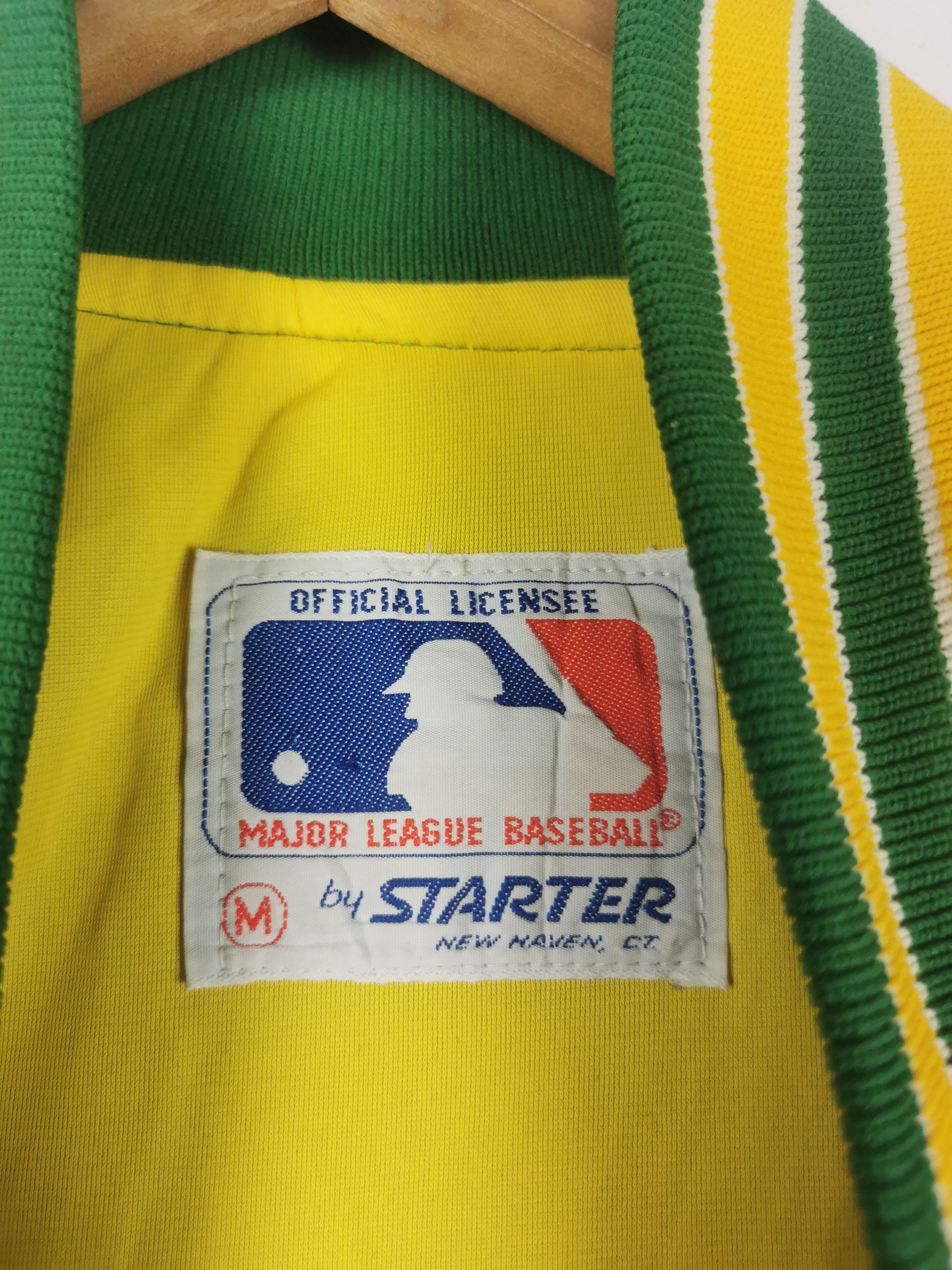 MLB Vintage Oakland Athletics A's Starter Satin Bomber Jacket Size US M / EU 48-50 / 2 - 7 Thumbnail