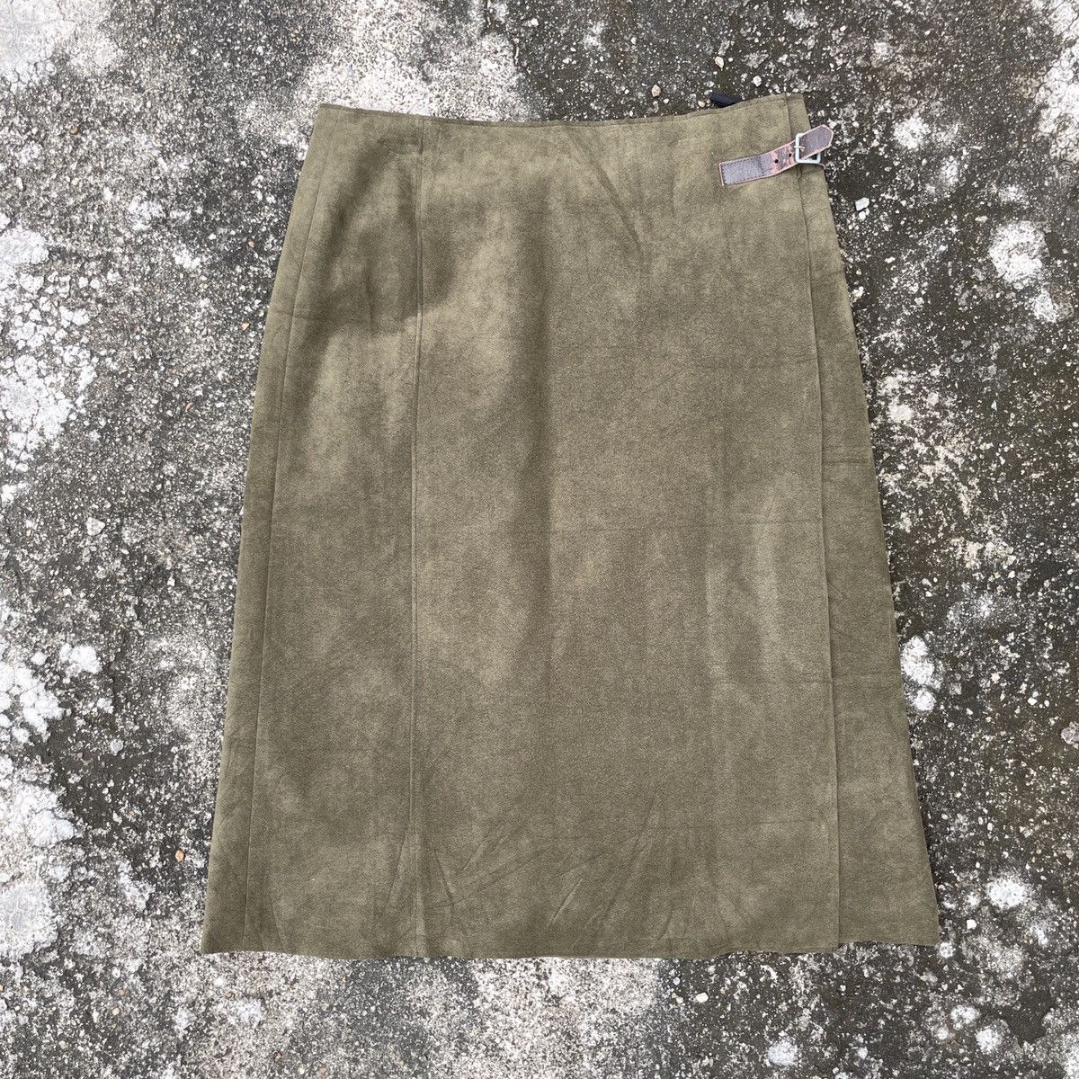 Japanese Brand Vintage Ined By Yohji Yamamoto Half Leather Skirt Size 28" / US 6 / IT 42 - 1 Thumbnail