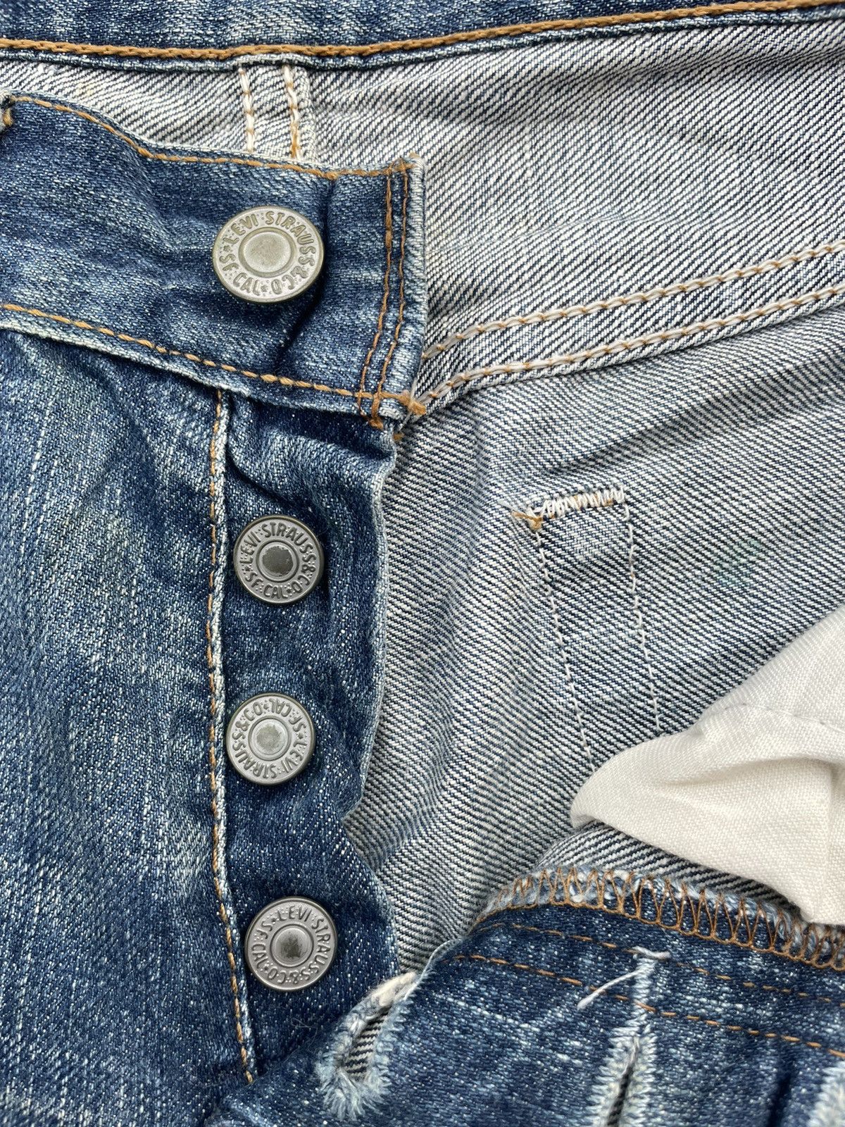 Levi's Levi’s 501 e Vintage 2002 Aging Distressed Denim Size US 30 / EU 46 - 24 Thumbnail