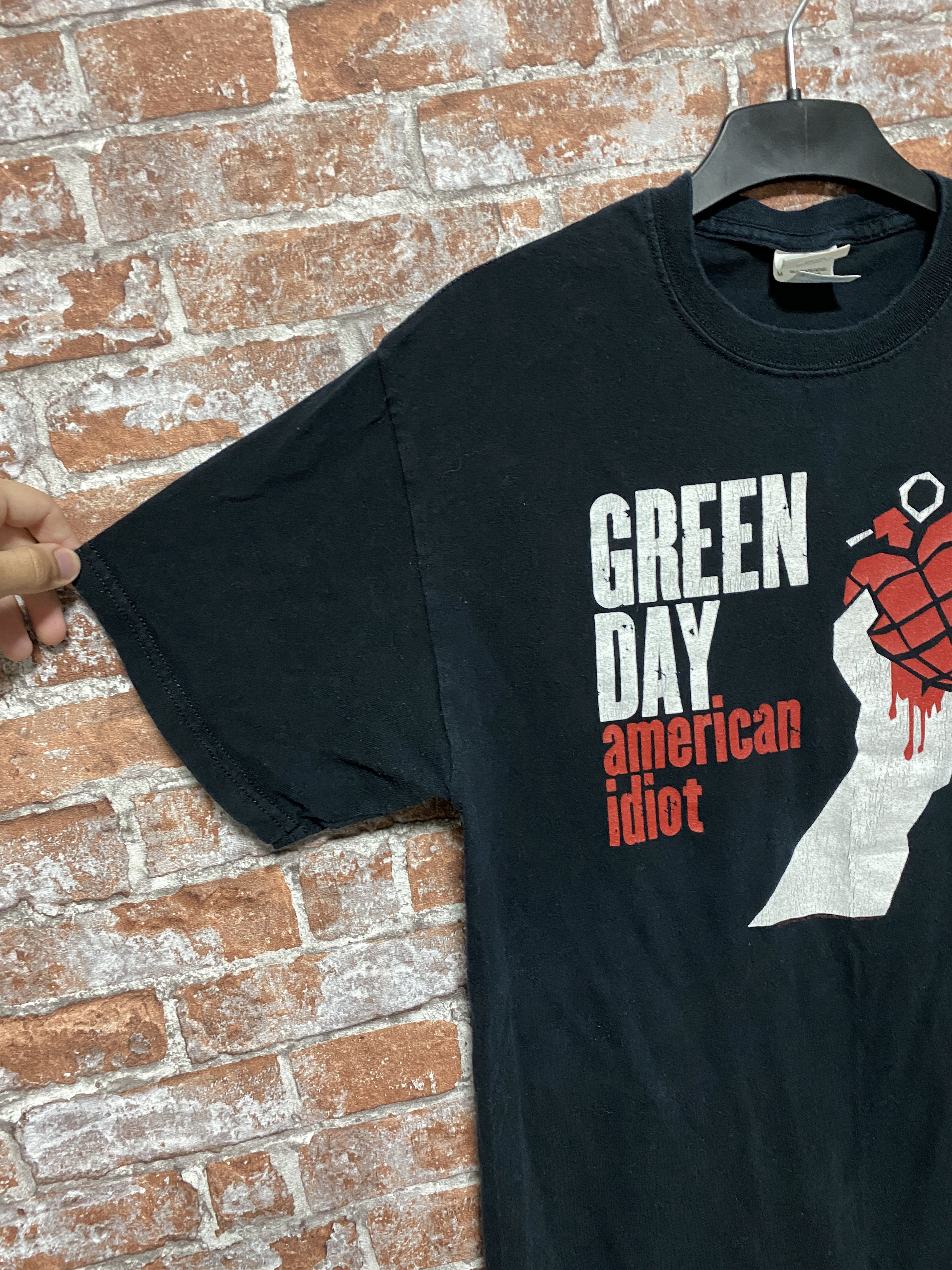 Band Tees Green Day 2009 Vintage Rock Band T-shirt Size US M / EU 48-50 / 2 - 3 Thumbnail