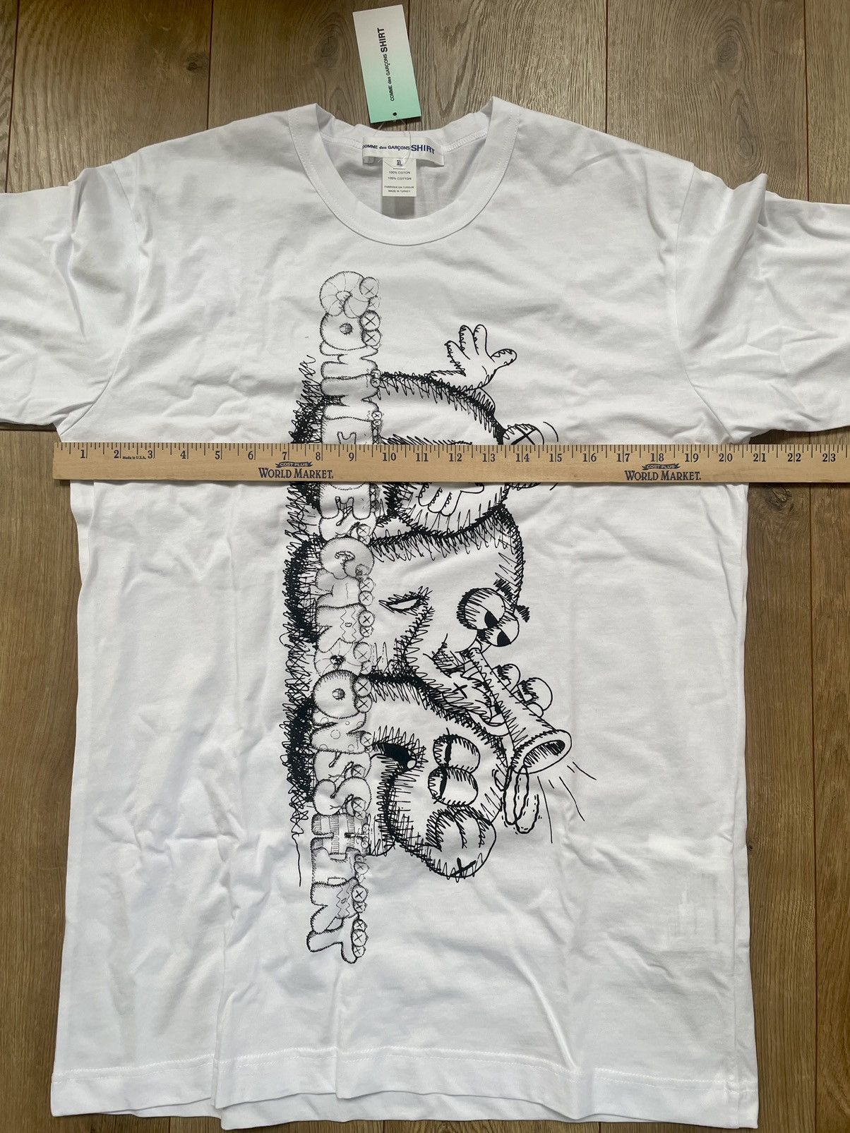 Comme des Garcons SHIRT CDG x KAWS Big Graphic Graffiti Celebration Text Logo Tee XL Size US XL / EU 56 / 4 - 11 Thumbnail