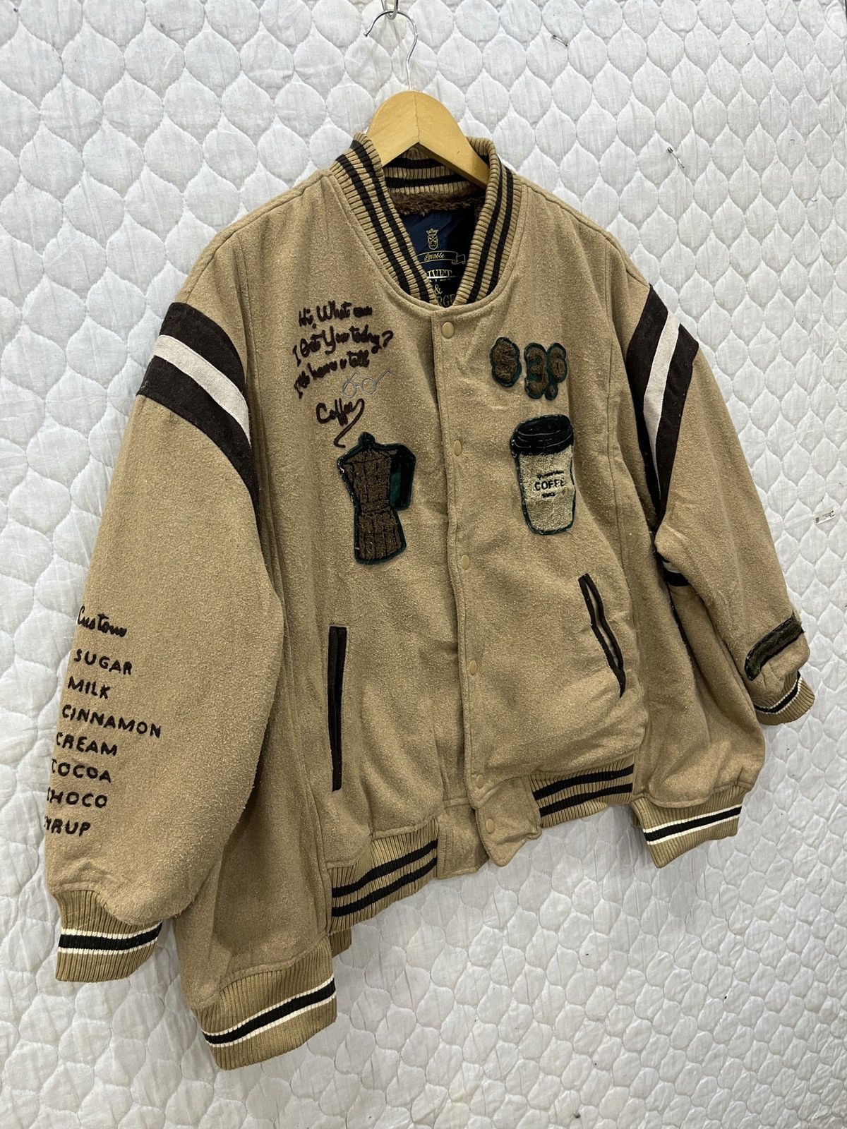 Japanese Brand 🔥🔥🔥STEALS RIVET & SURGE COFFEE VARSITY JACKET Size US XL / EU 56 / 4 - 3 Thumbnail