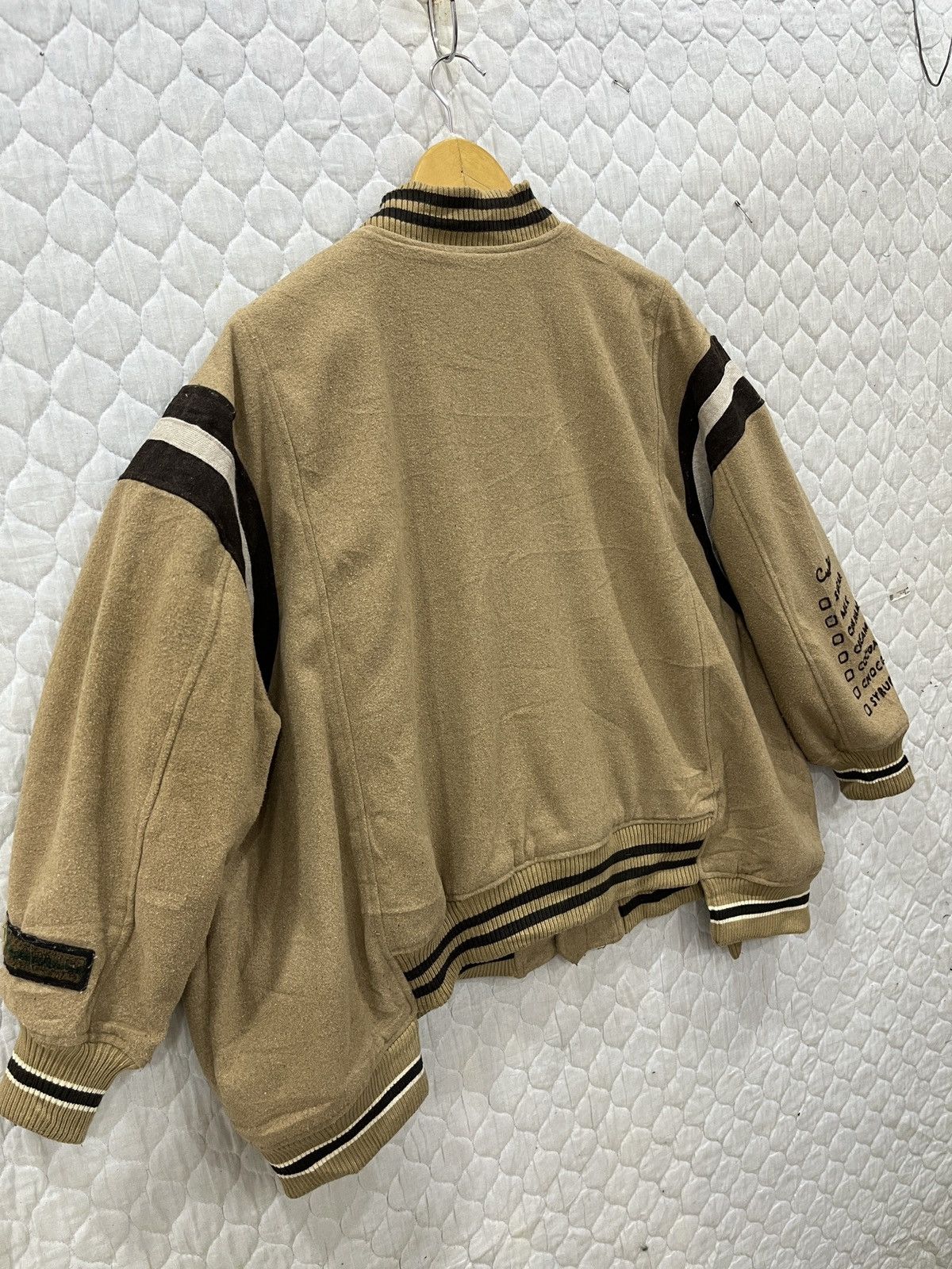 Japanese Brand 🔥🔥🔥STEALS RIVET & SURGE COFFEE VARSITY JACKET Size US XL / EU 56 / 4 - 6 Thumbnail