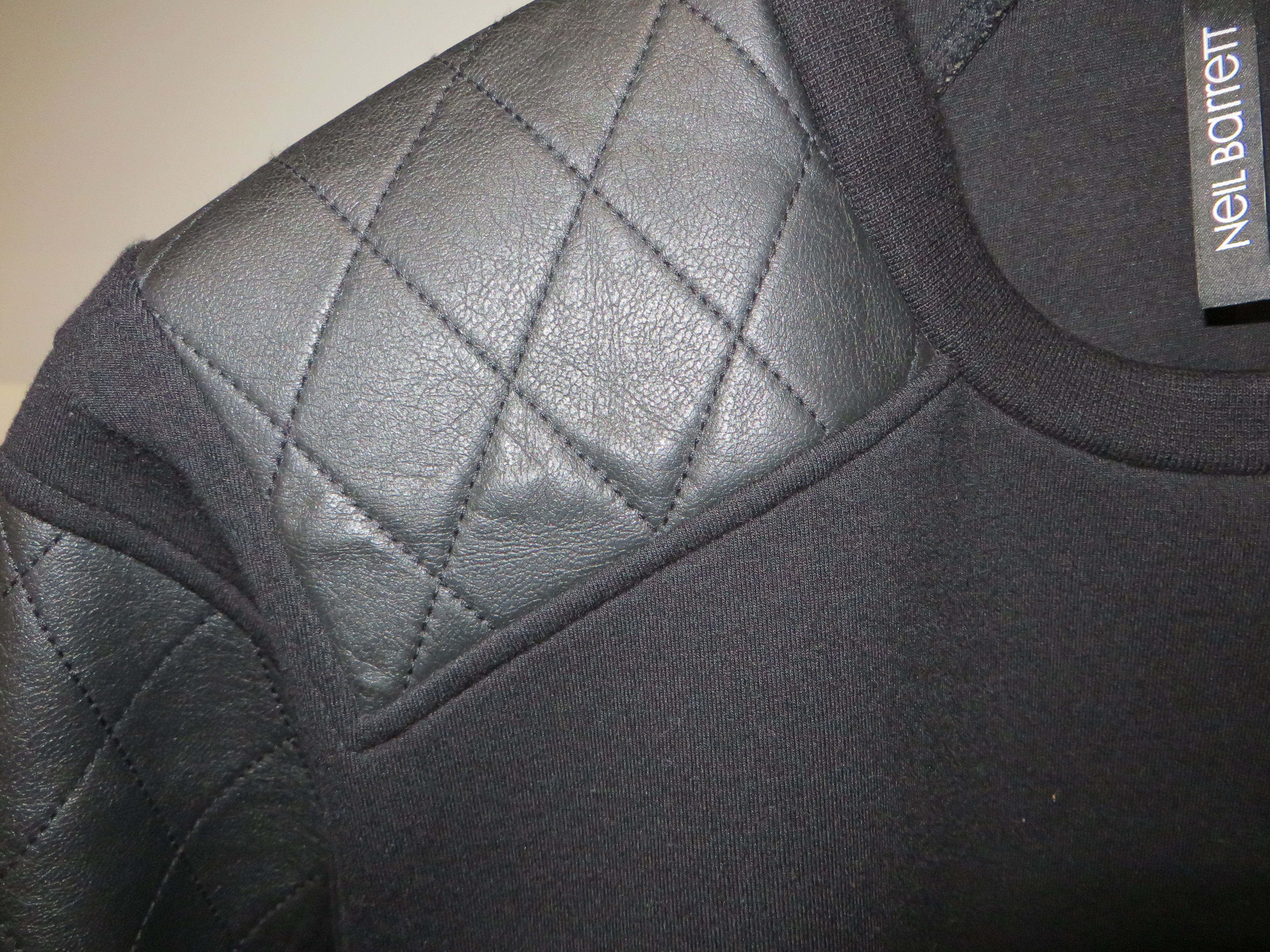 Neil Barrett Quilted leather inserts sweatshirt Size US M / EU 48-50 / 2 - 5 Thumbnail