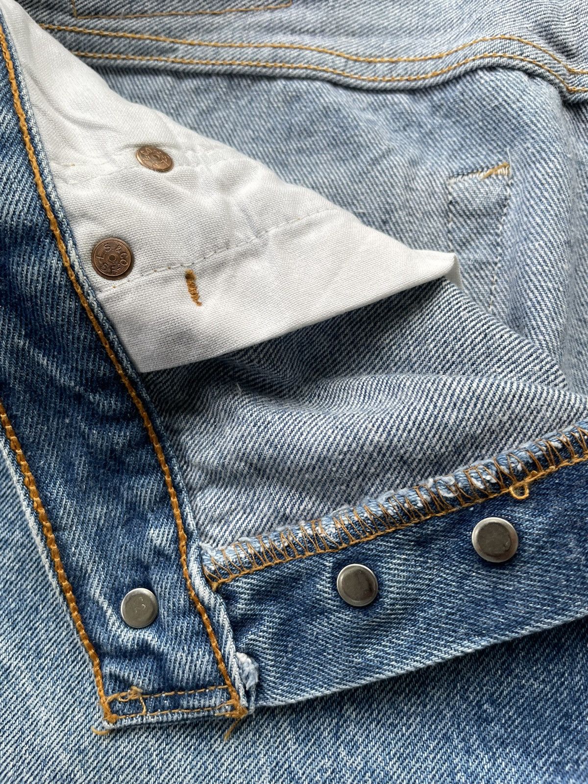 Levi's Vintage Levis 501 1996 USA Stone Wash Denim Size US 32 / EU 48 - 14 Thumbnail